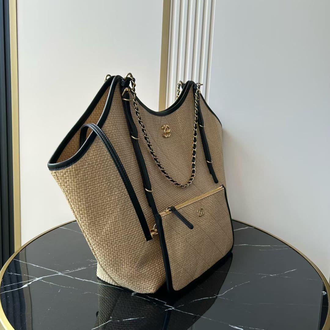 Chanel Tote Bag AS5463