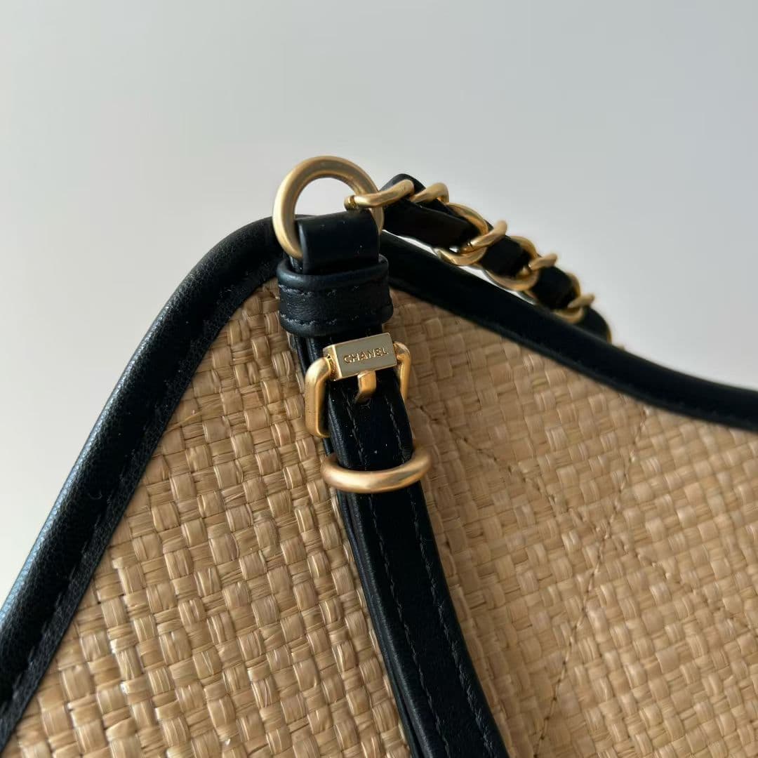 Chanel Tote Bag AS5463