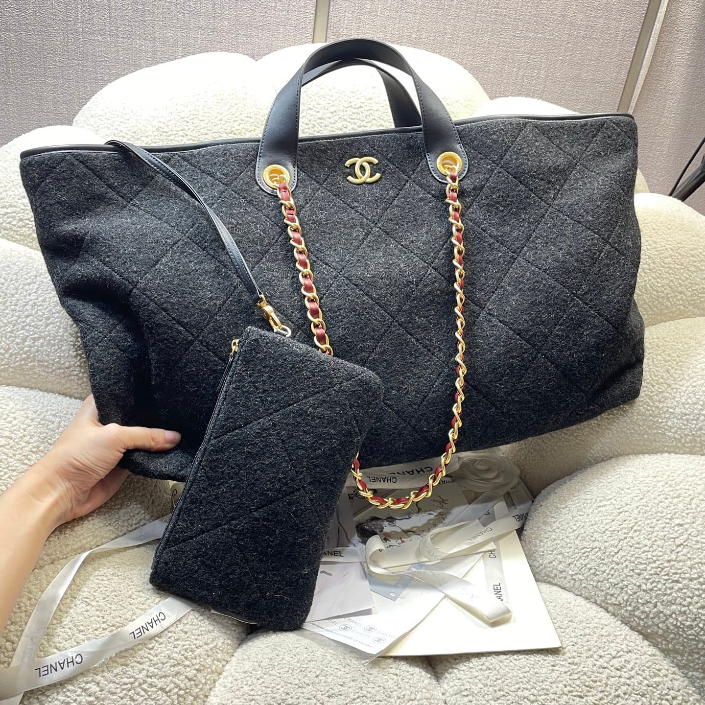 Chanel Gold Bag 5852