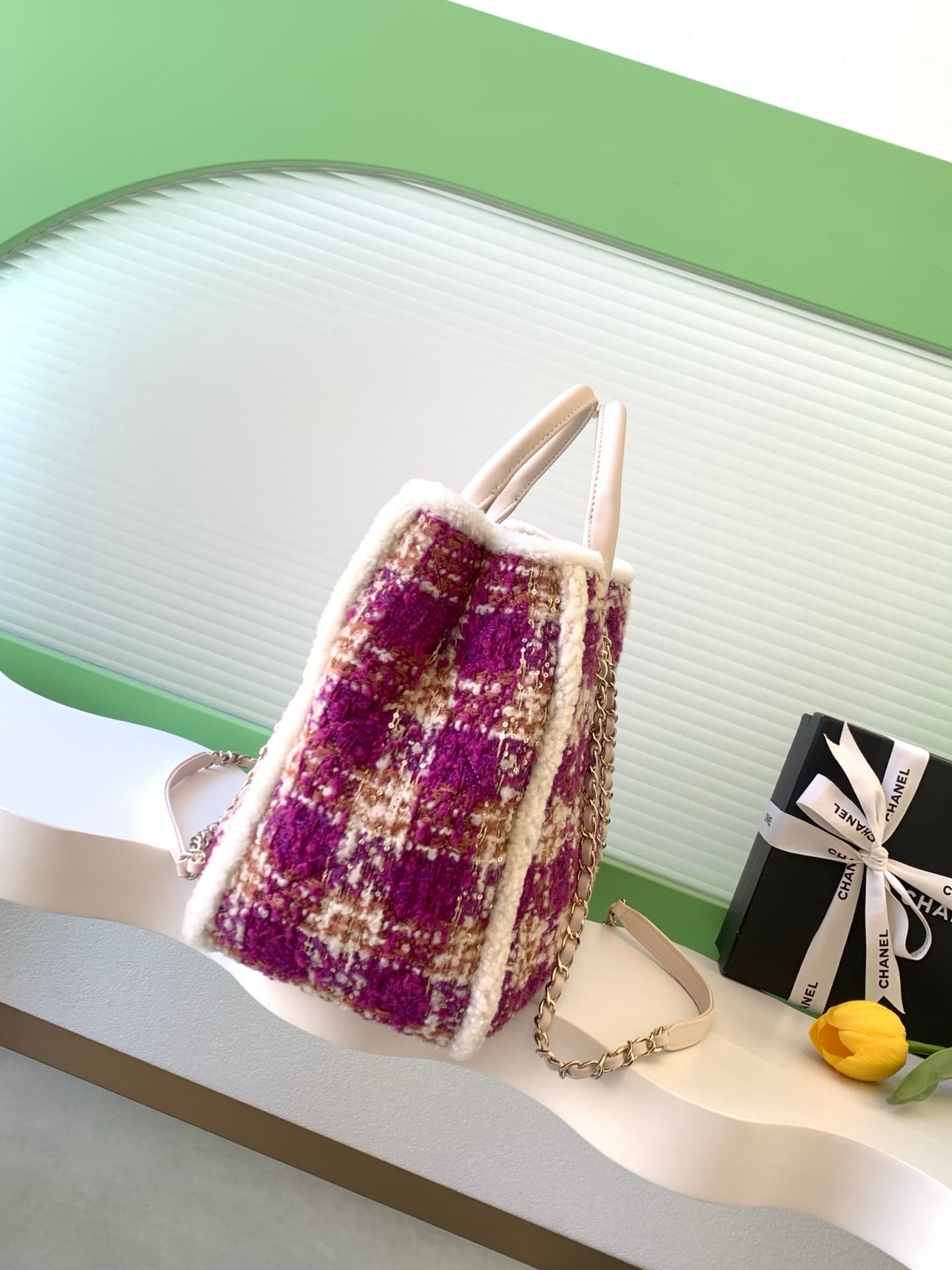 Chanel White Crossbody Bag AS5689