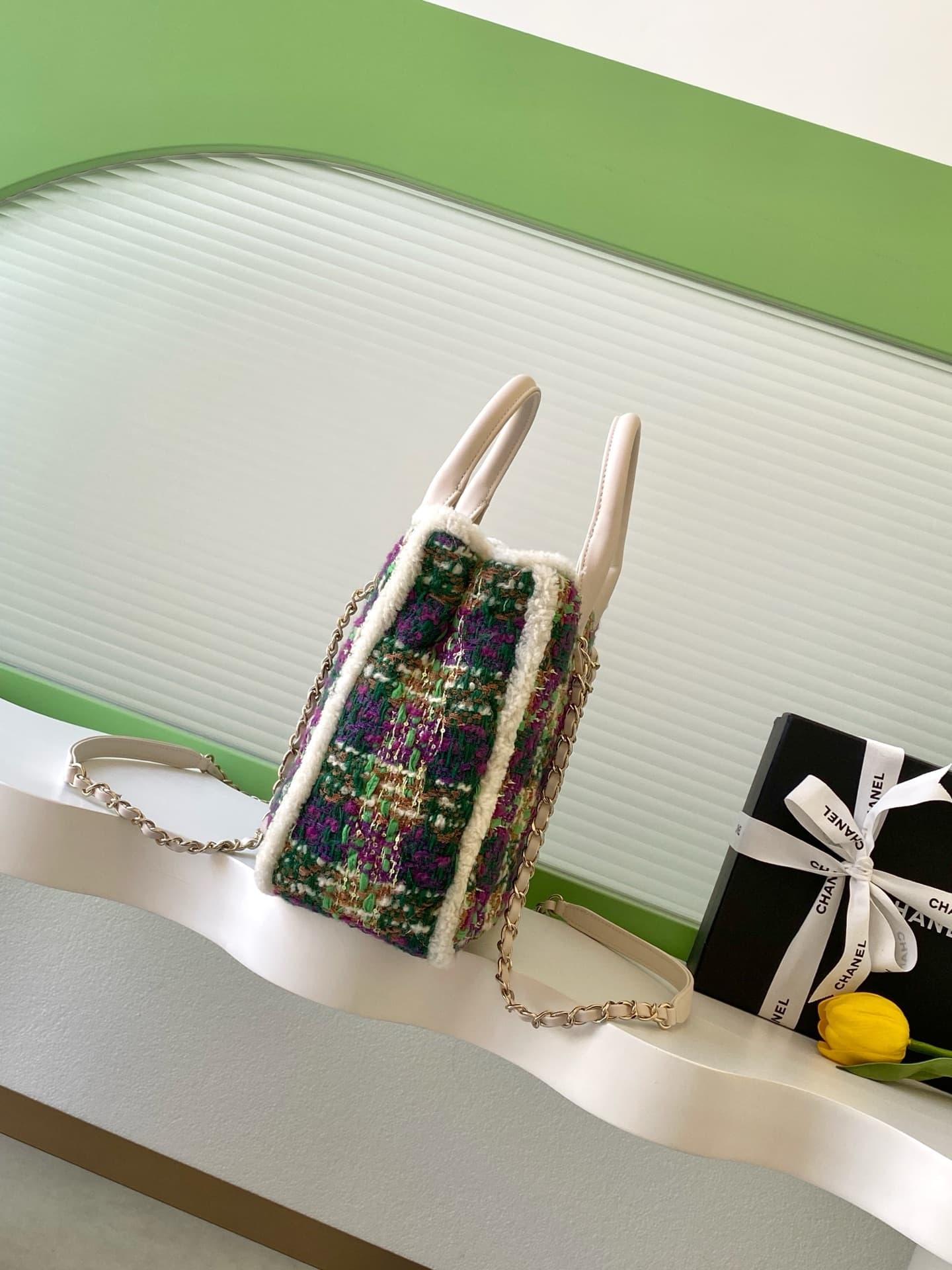 Chanel White Crossbody Bag AS5688