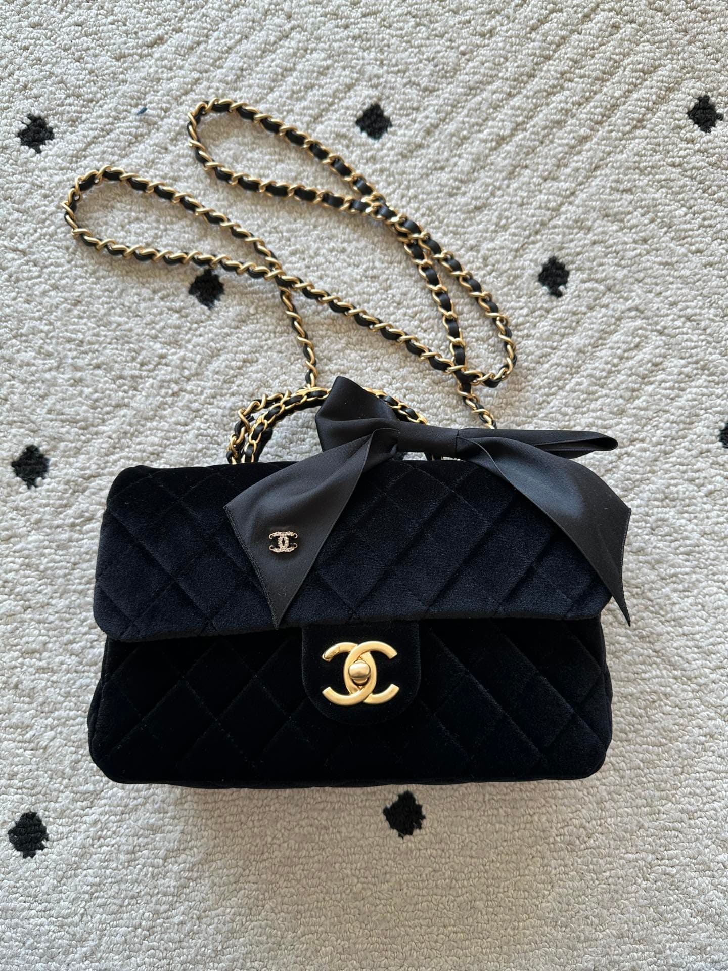 Chanel Gold Accessory AS5702