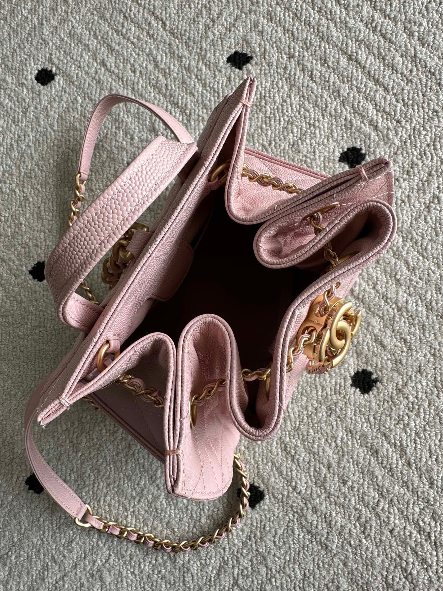 Chanel Gold Product AS5600
