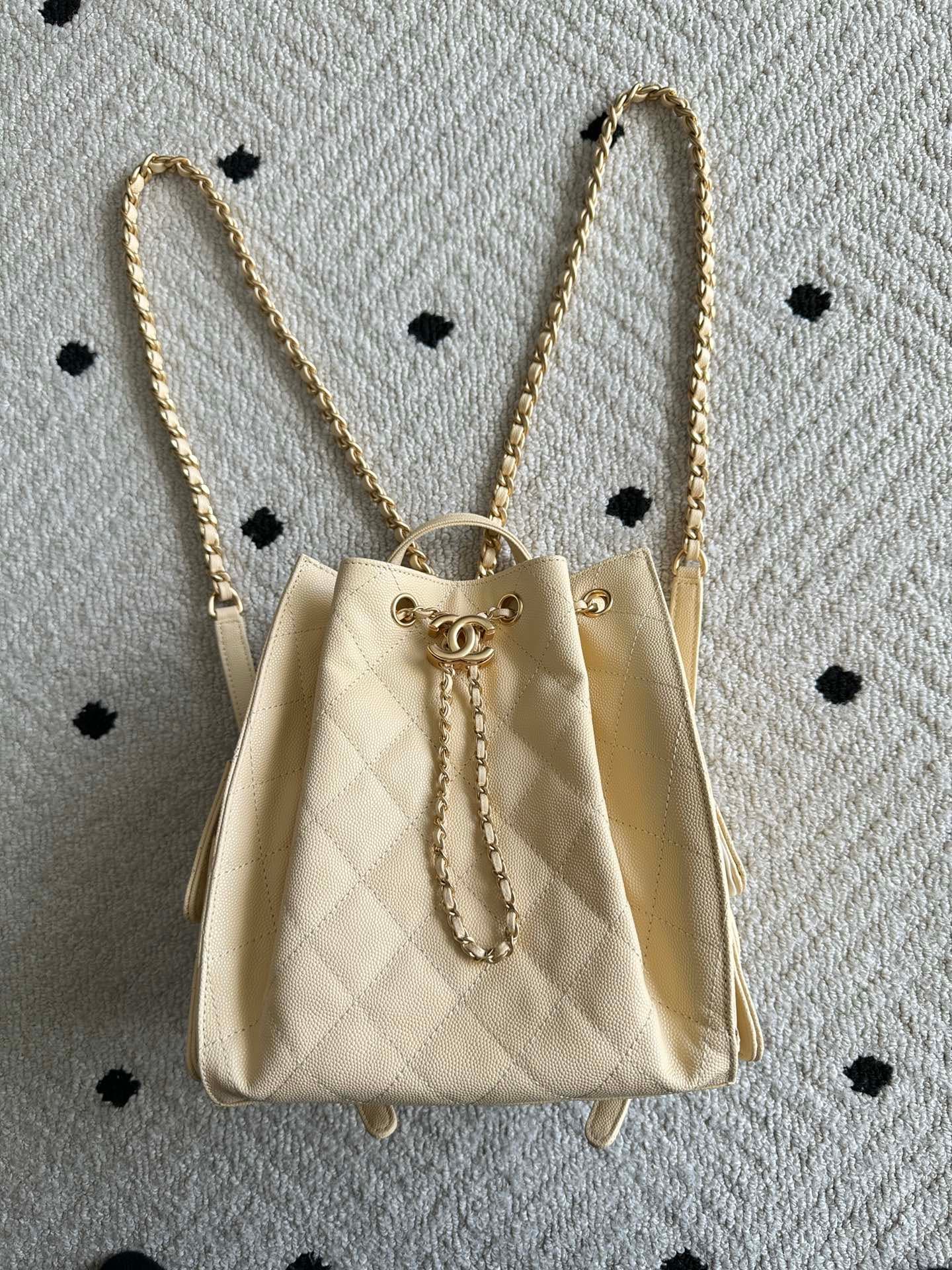 Chanel Gold Accessory AS5600