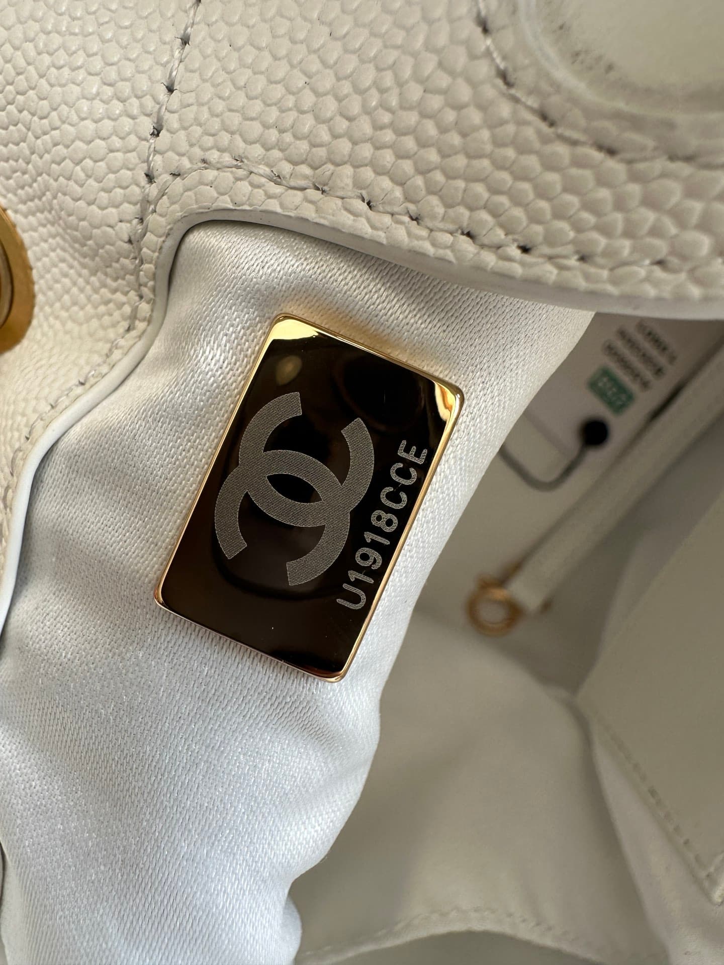 Chanel Gold Product AS5600