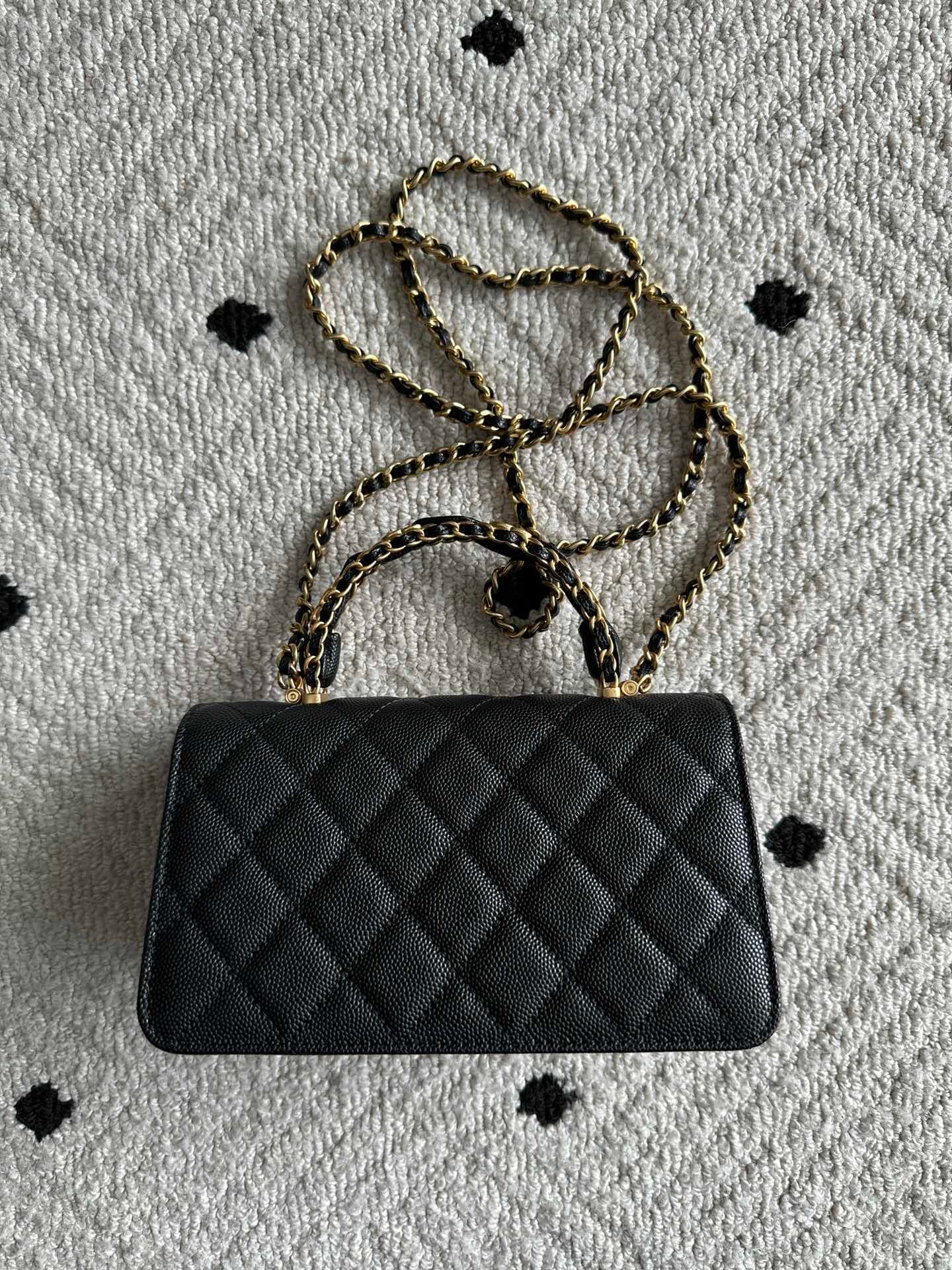 Chanel Gold Product 4798