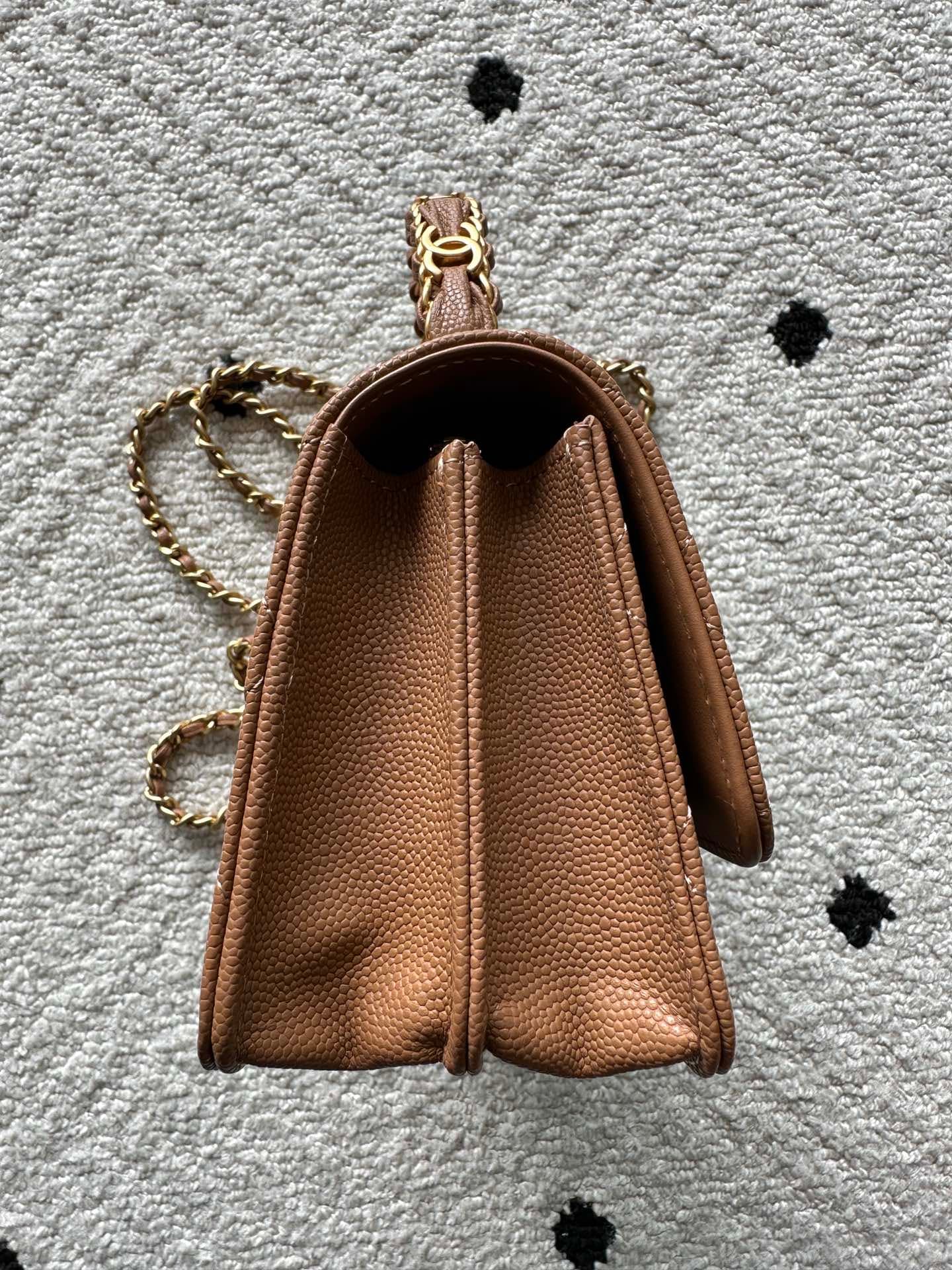 Chanel Gold Product 4798