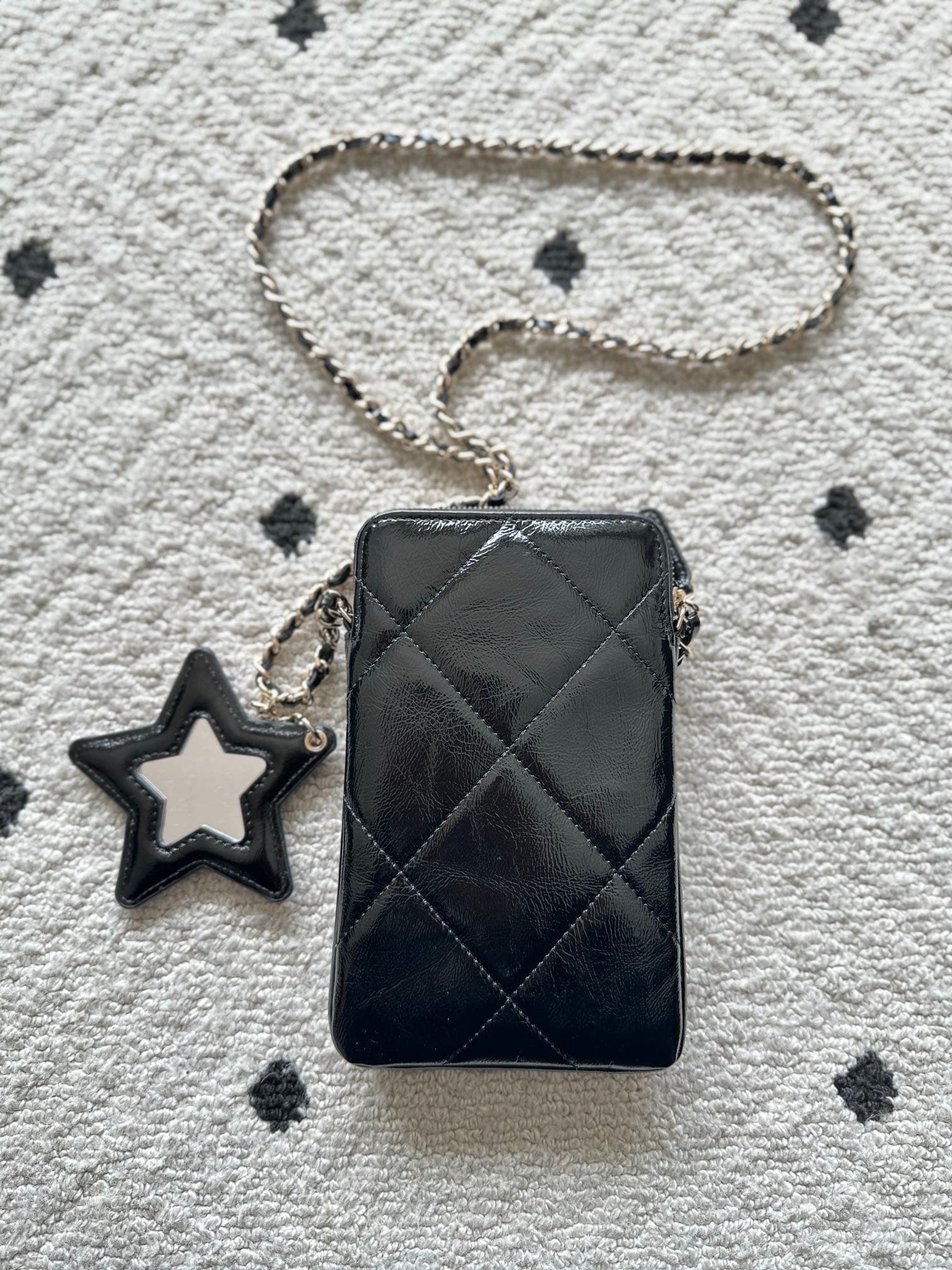 Chanel Black Product AP4777