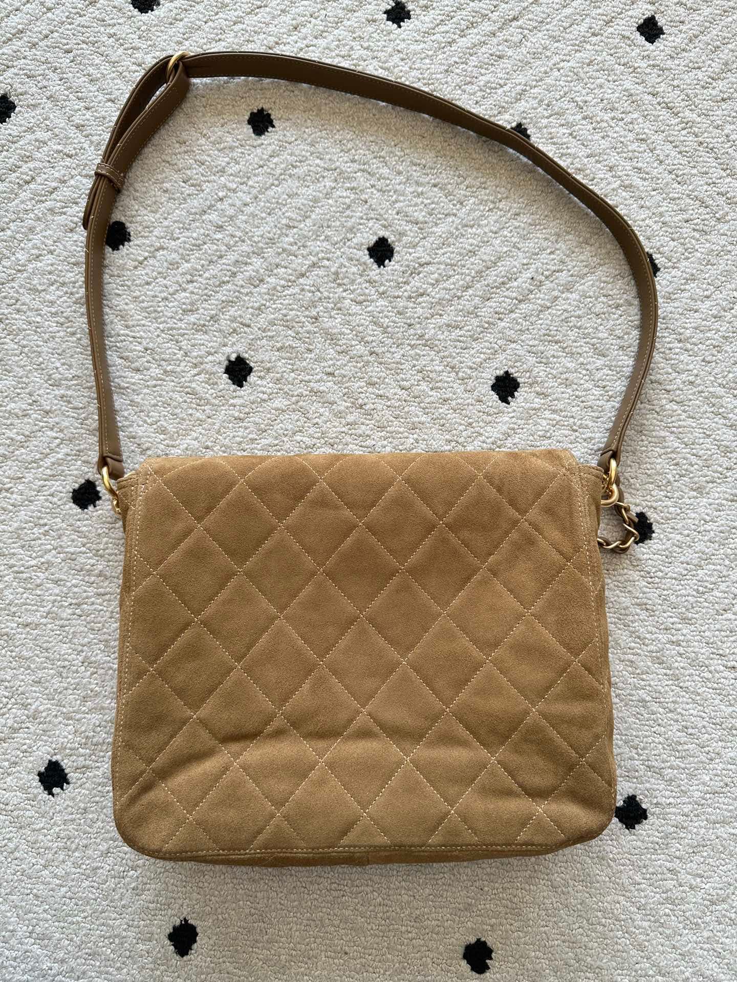 Chanel Gold Product AS5886