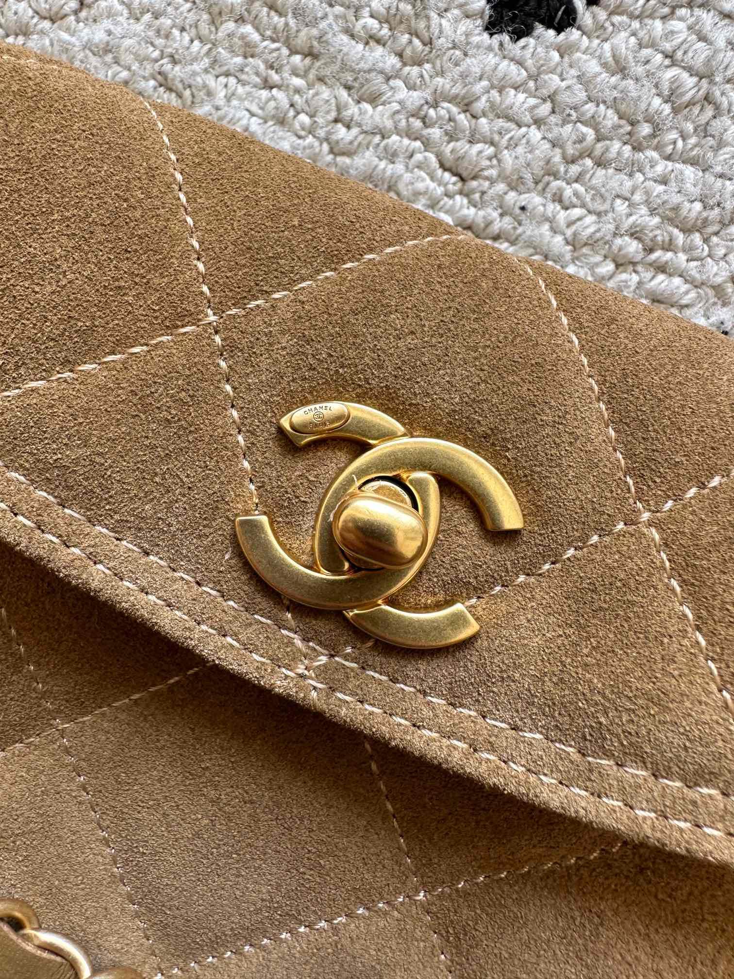 Chanel Gold Product AS5885