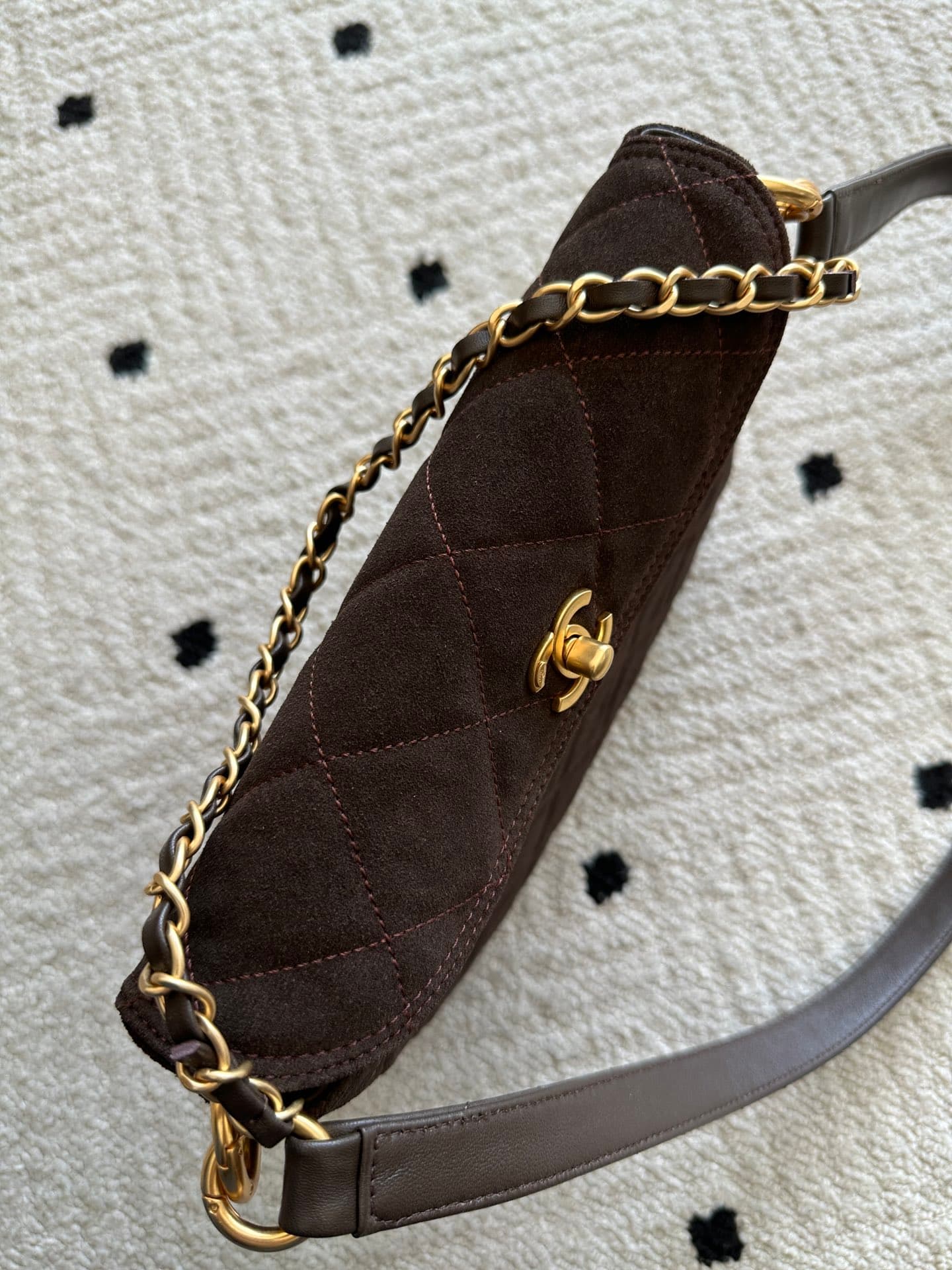 Chanel Gold Product AS5885