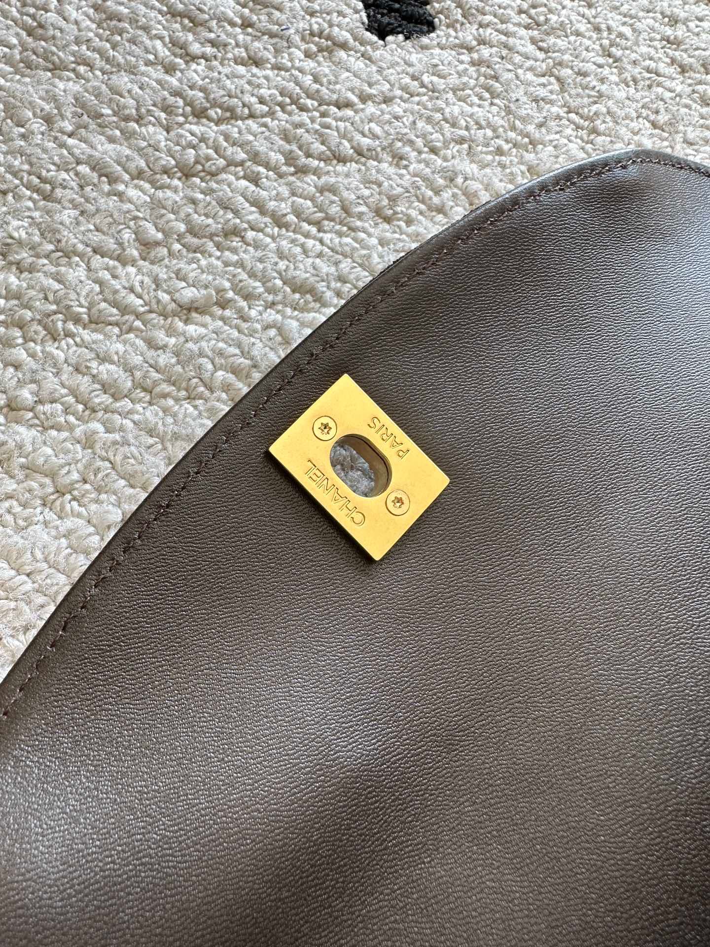 Chanel Gold Product AS5885