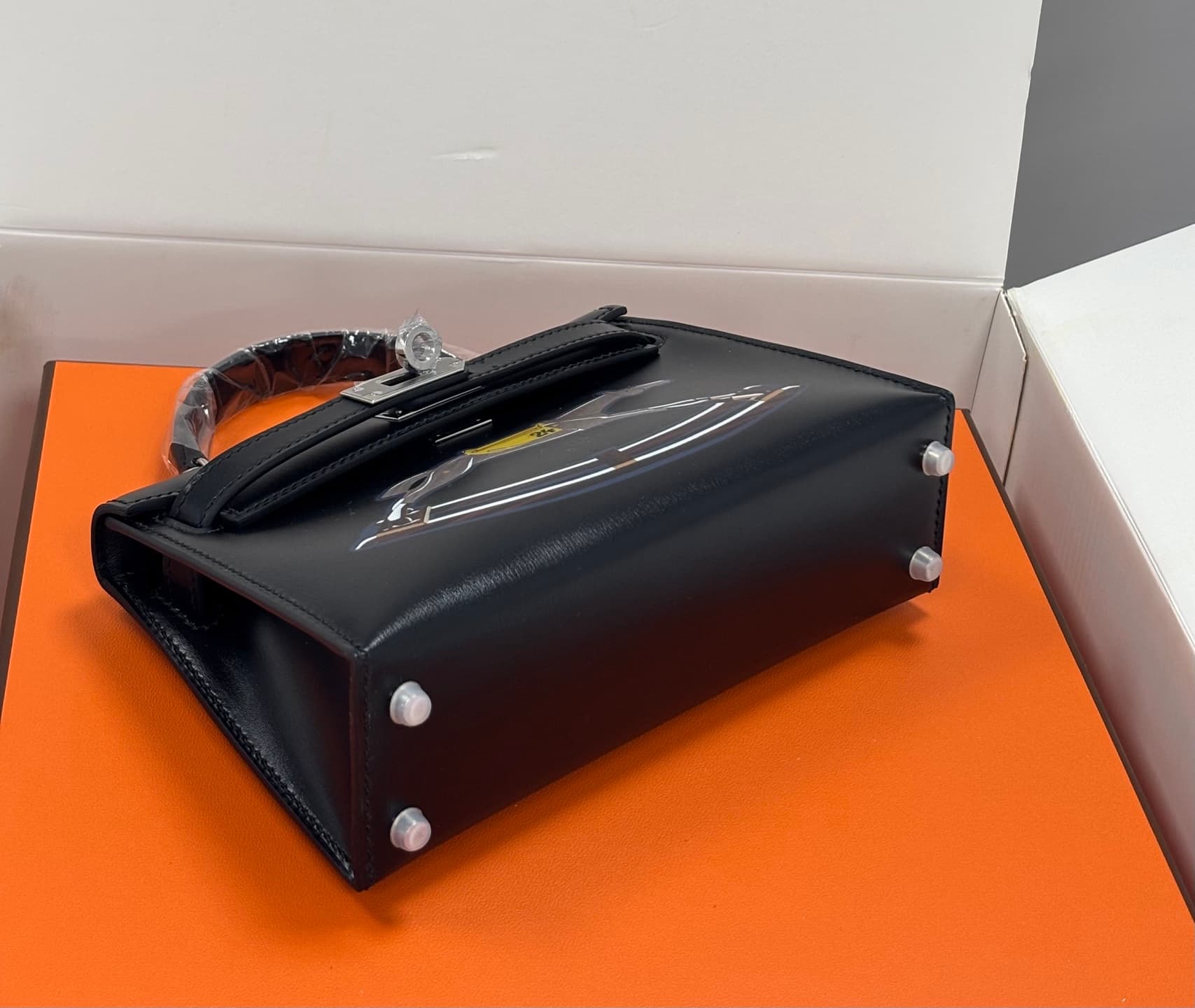 Hermes Product