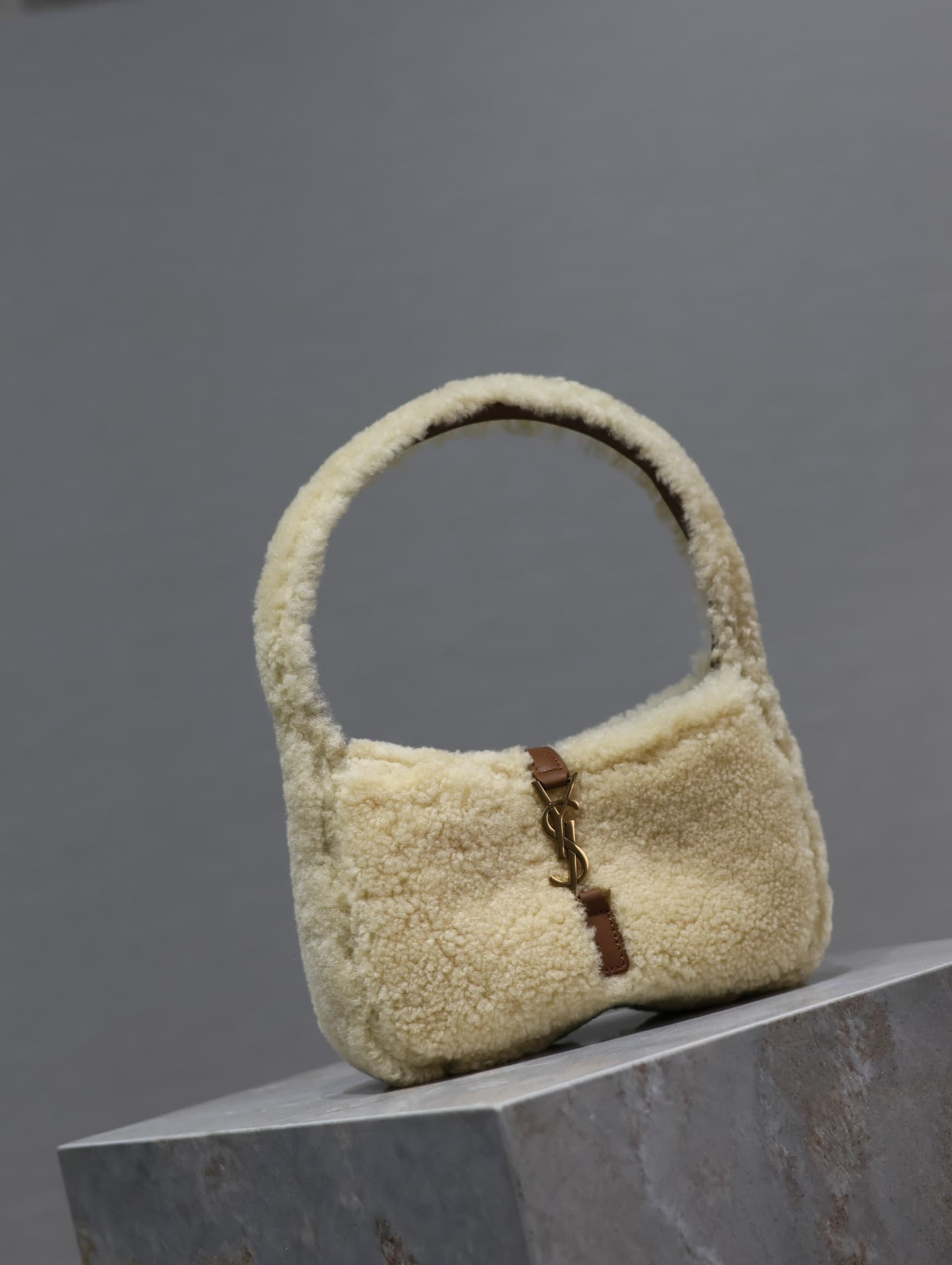 Saint Laurent Cream Mini Bag 710310
