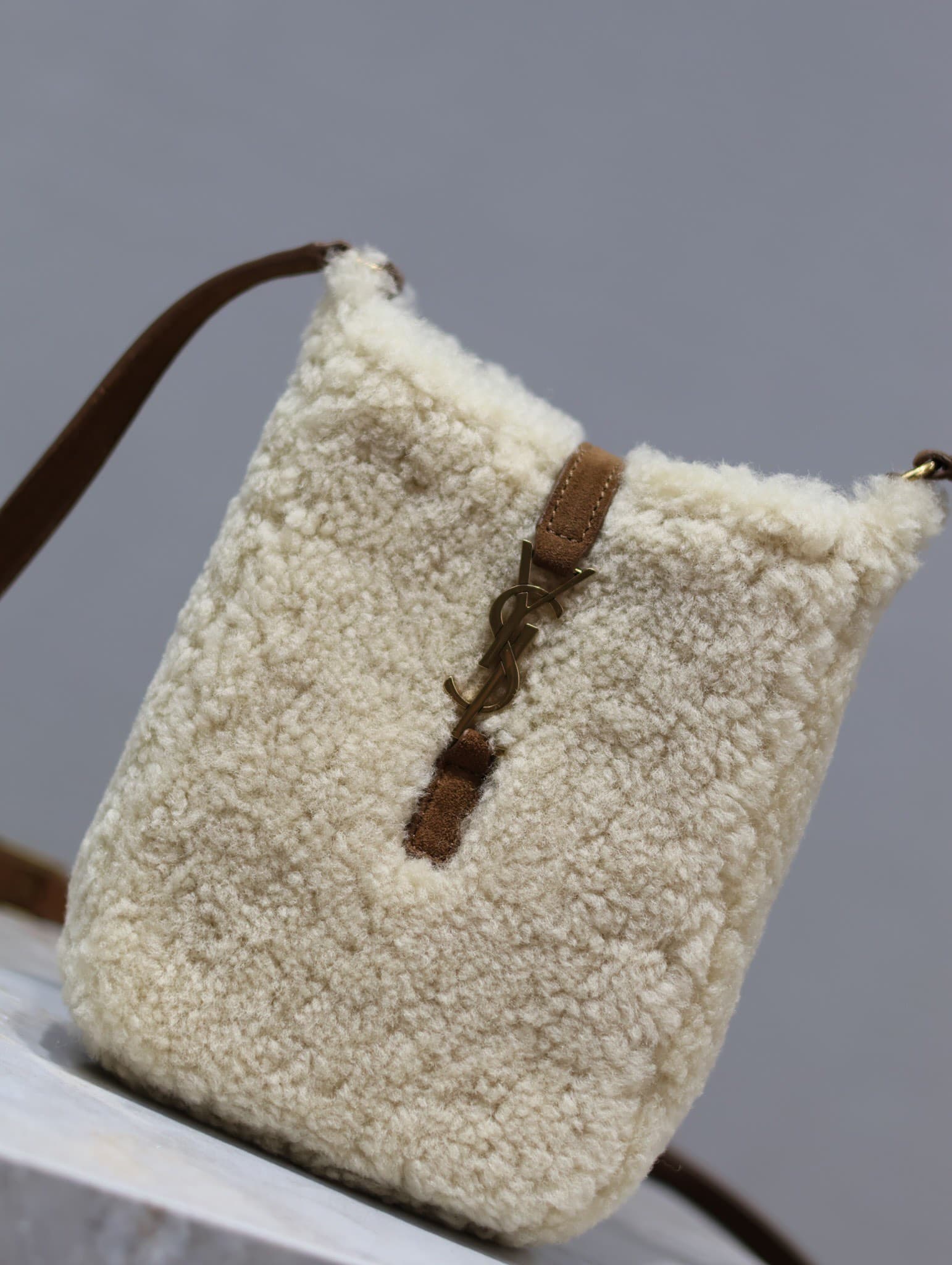 Saint Laurent Cream Bag 735214
