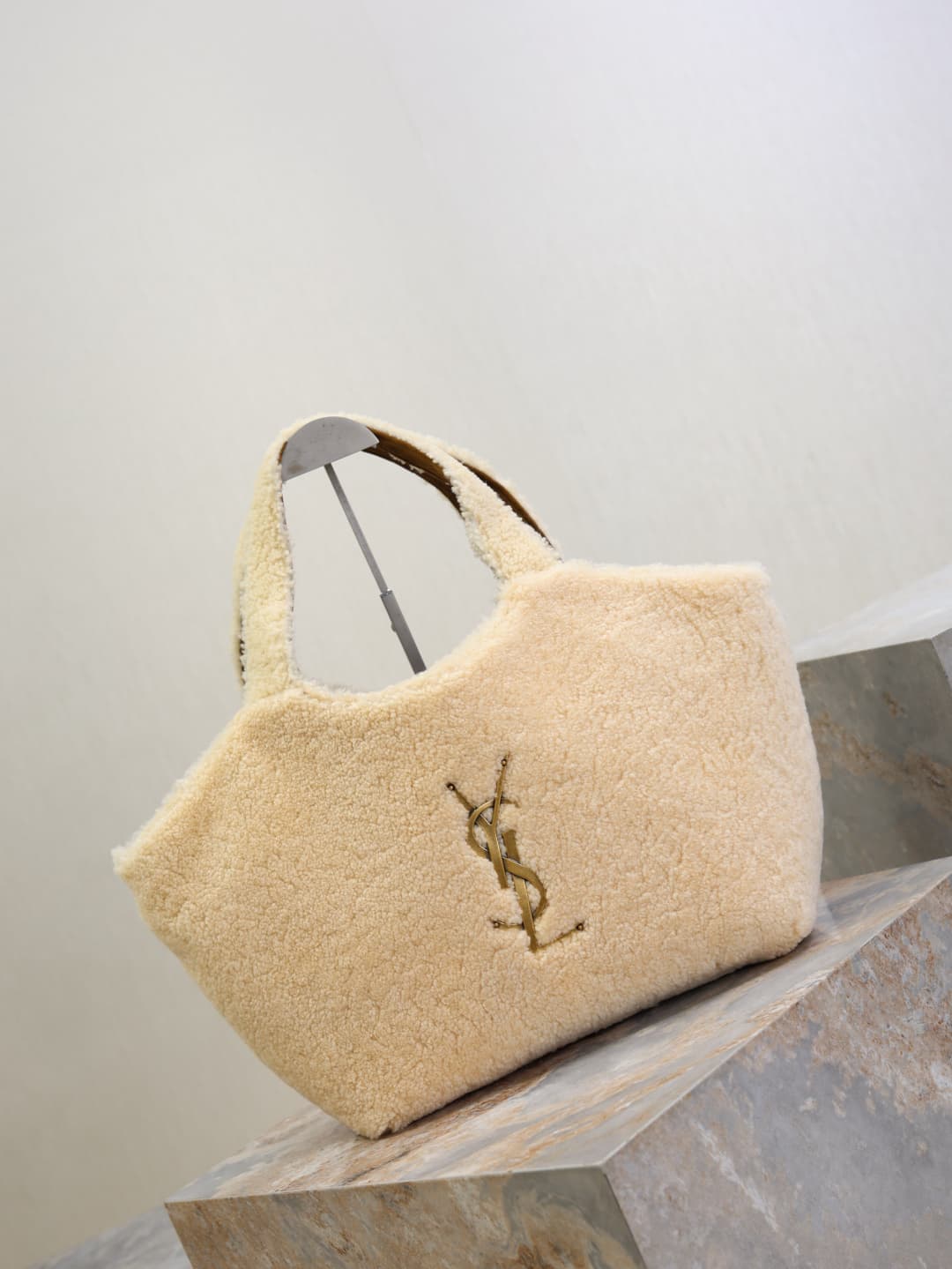 Saint Laurent Cream Small Bag 858191