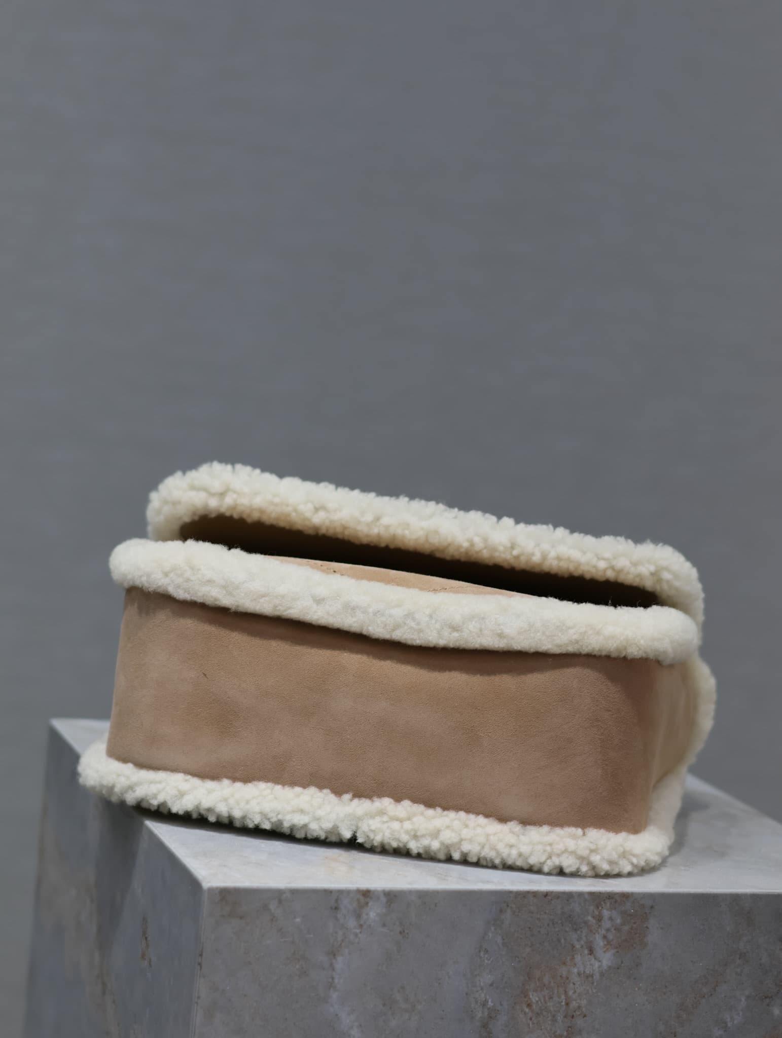 Saint Laurent Cream Bag 533037