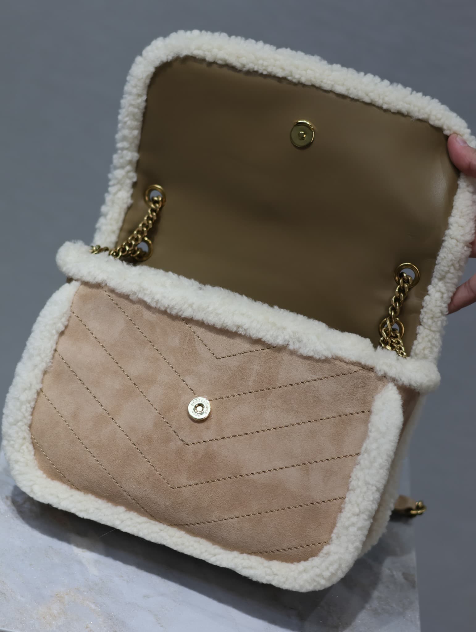 Saint Laurent Cream Bag 533037