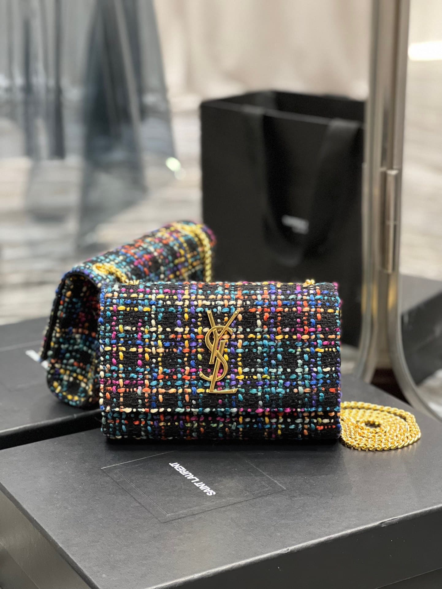 Saint Laurent Product 469390