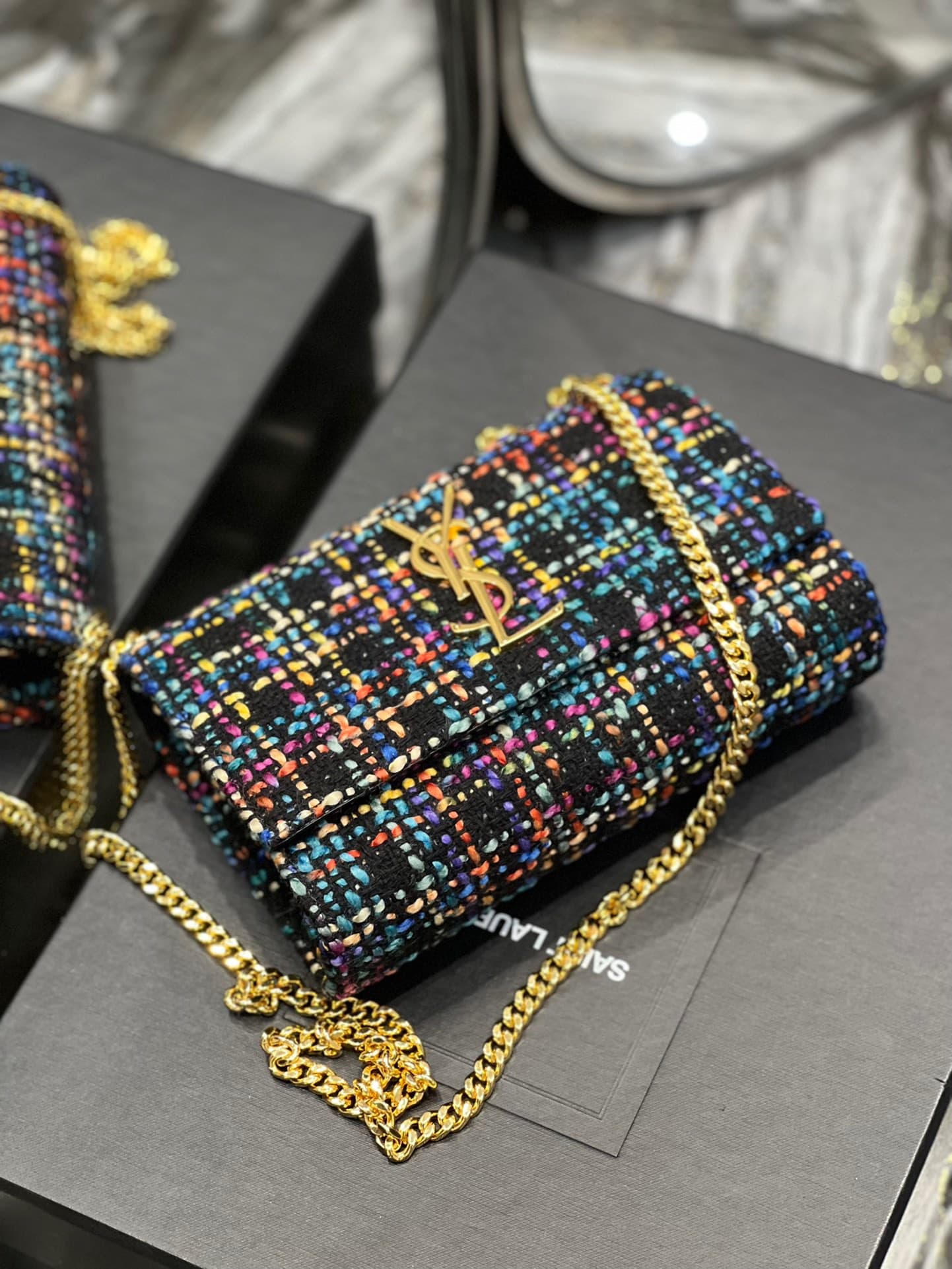 Saint Laurent Product 469390