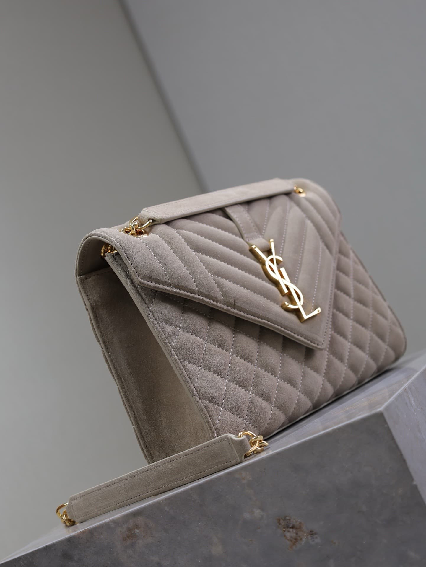 Saint Laurent White Medium Crossbody Bag 487206