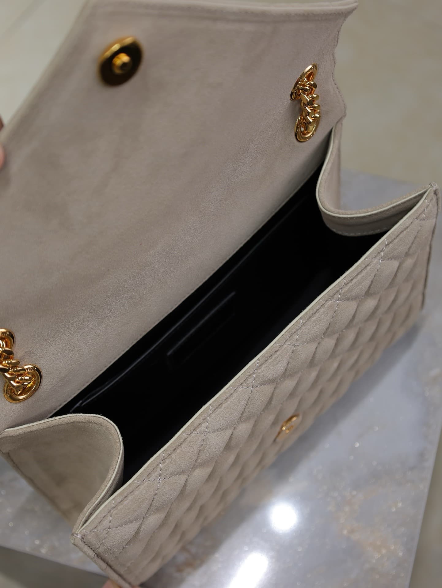 Saint Laurent White Medium Crossbody Bag 487206