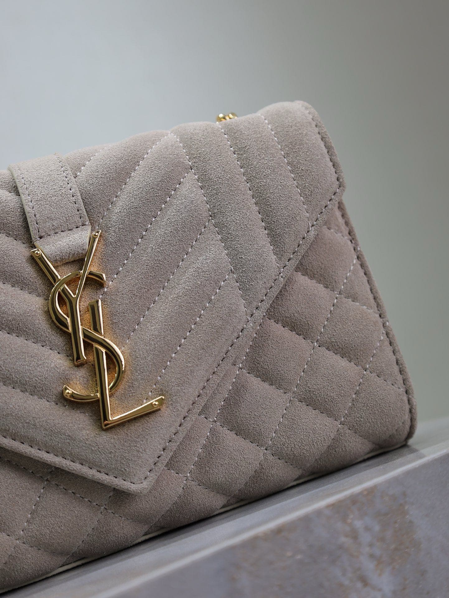 Saint Laurent White Small Crossbody Bag 526286