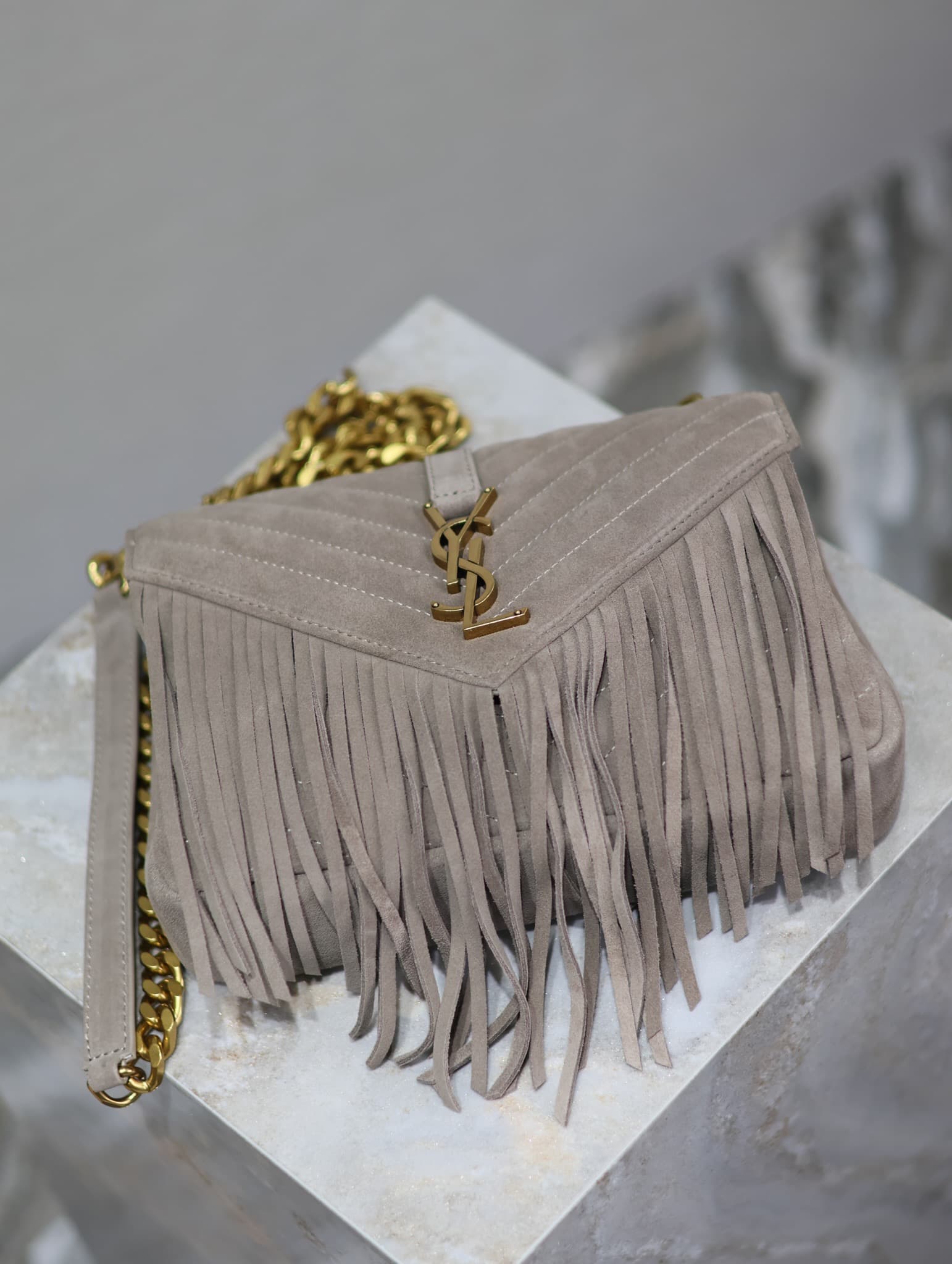 Saint Laurent Grey Bag 392737