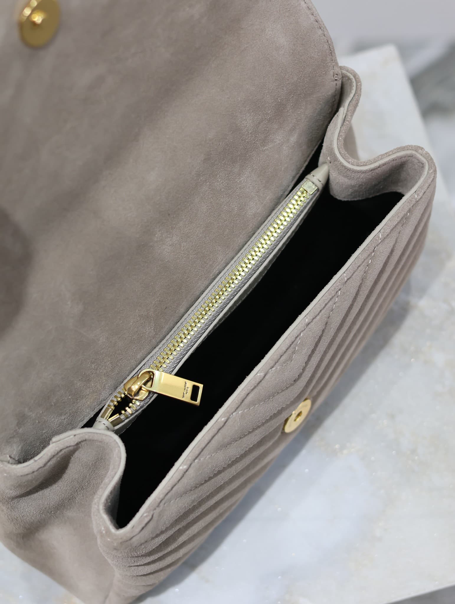 Saint Laurent Grey Bag 392737