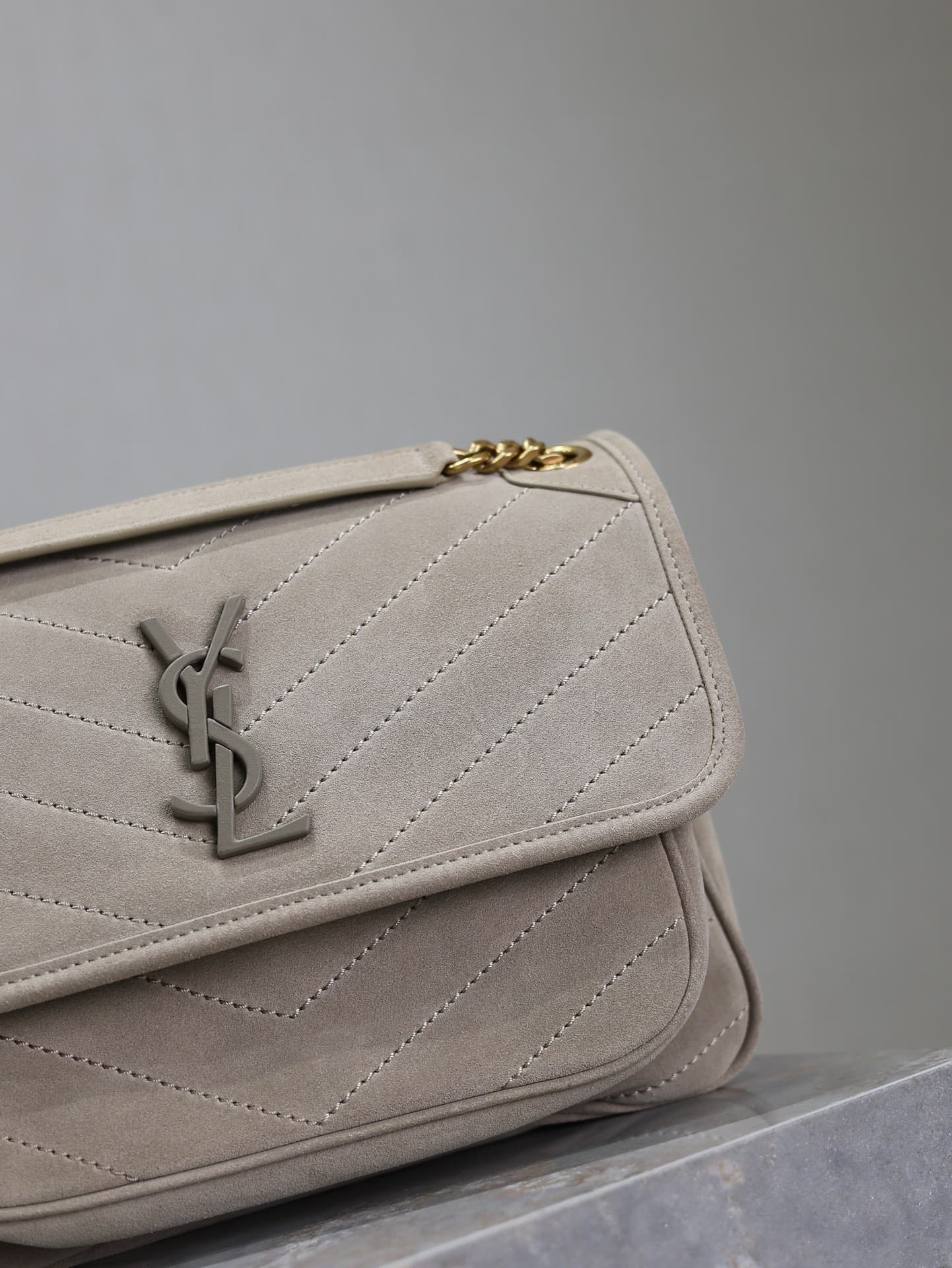 Saint Laurent Grey Watch 498894