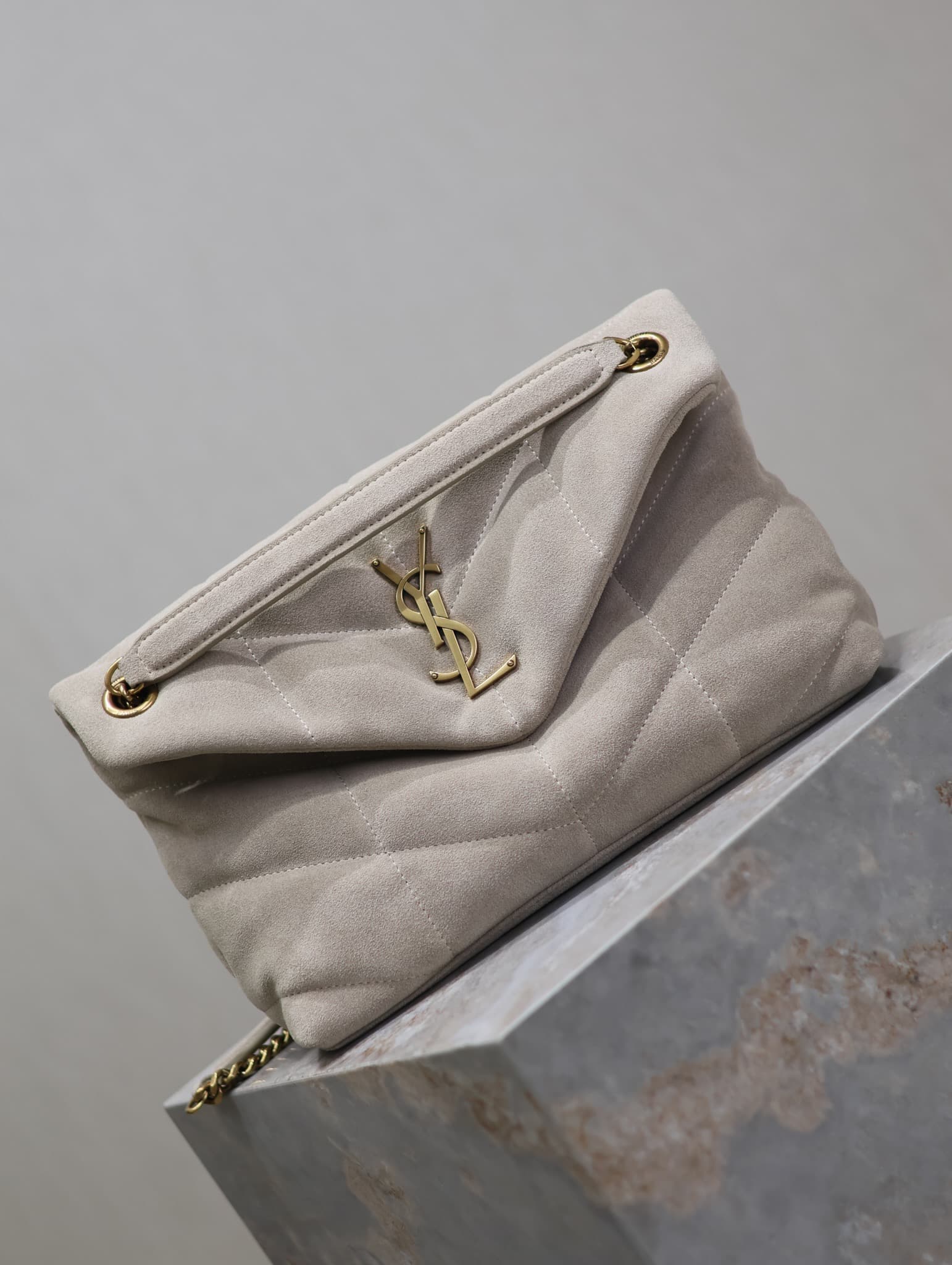 Saint Laurent Grey Product 577476