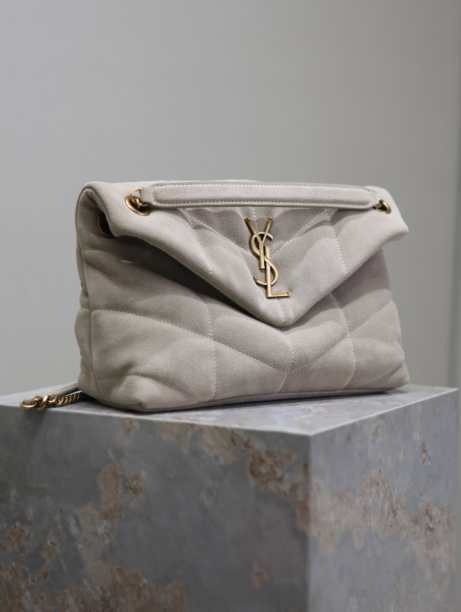 Saint Laurent Grey Product 577476