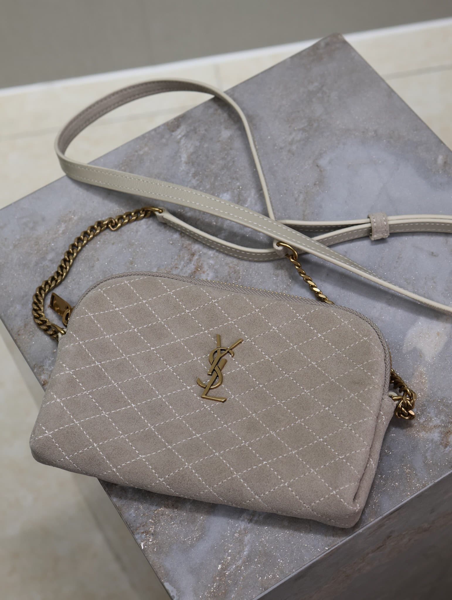 Saint Laurent Grey Bag 733667