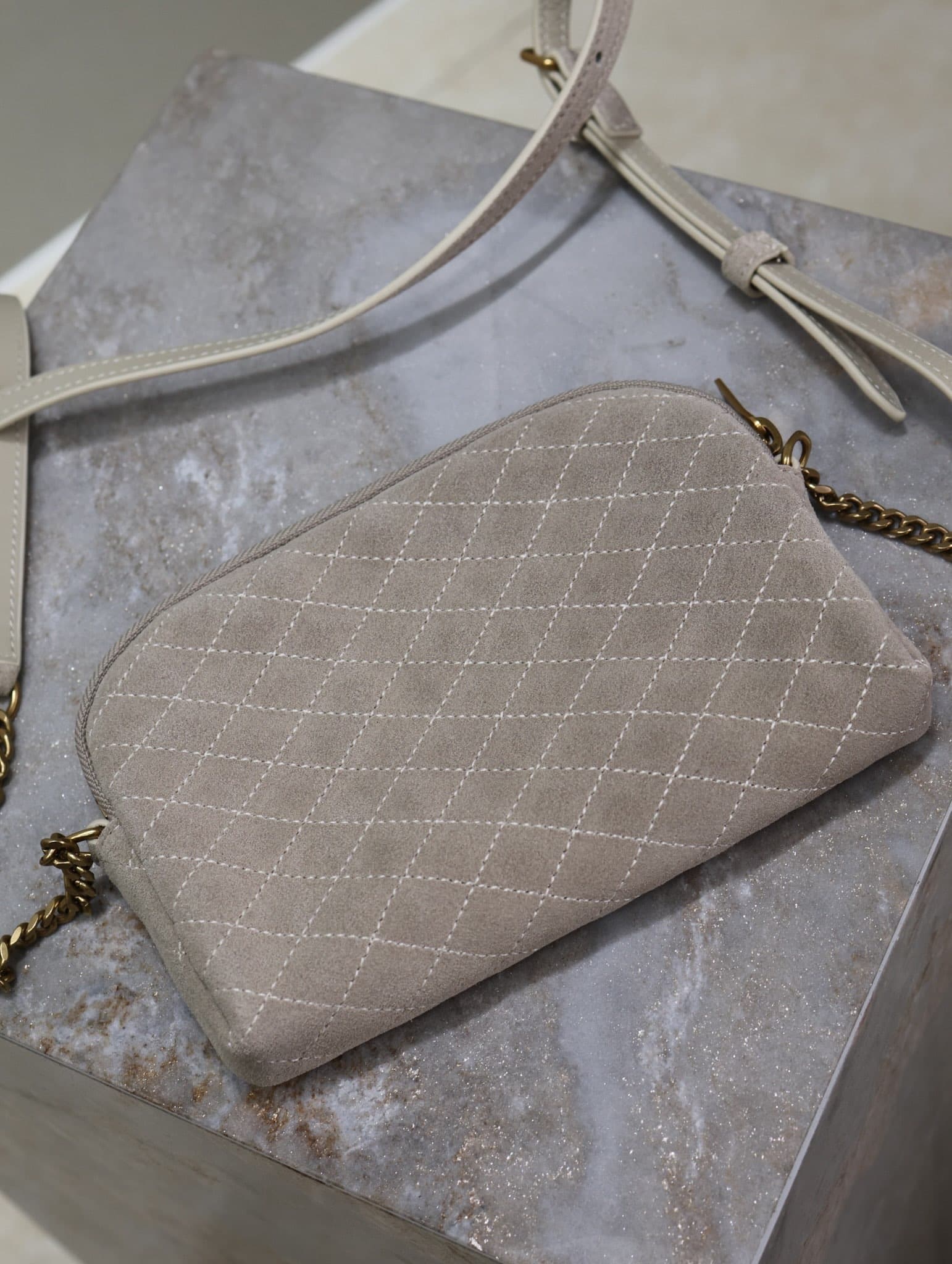 Saint Laurent Grey Bag 733667