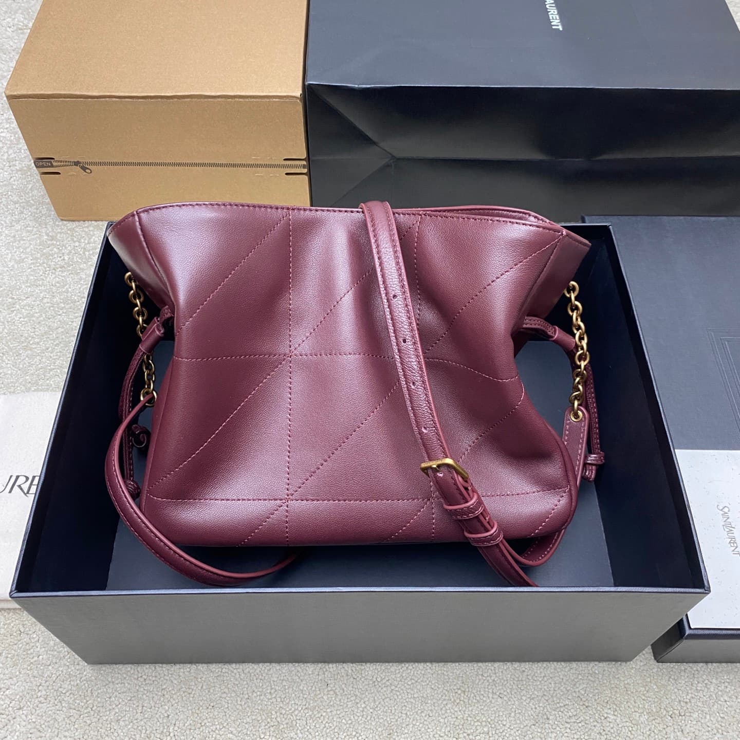 Saint Laurent Red Small Tote Bag 862712