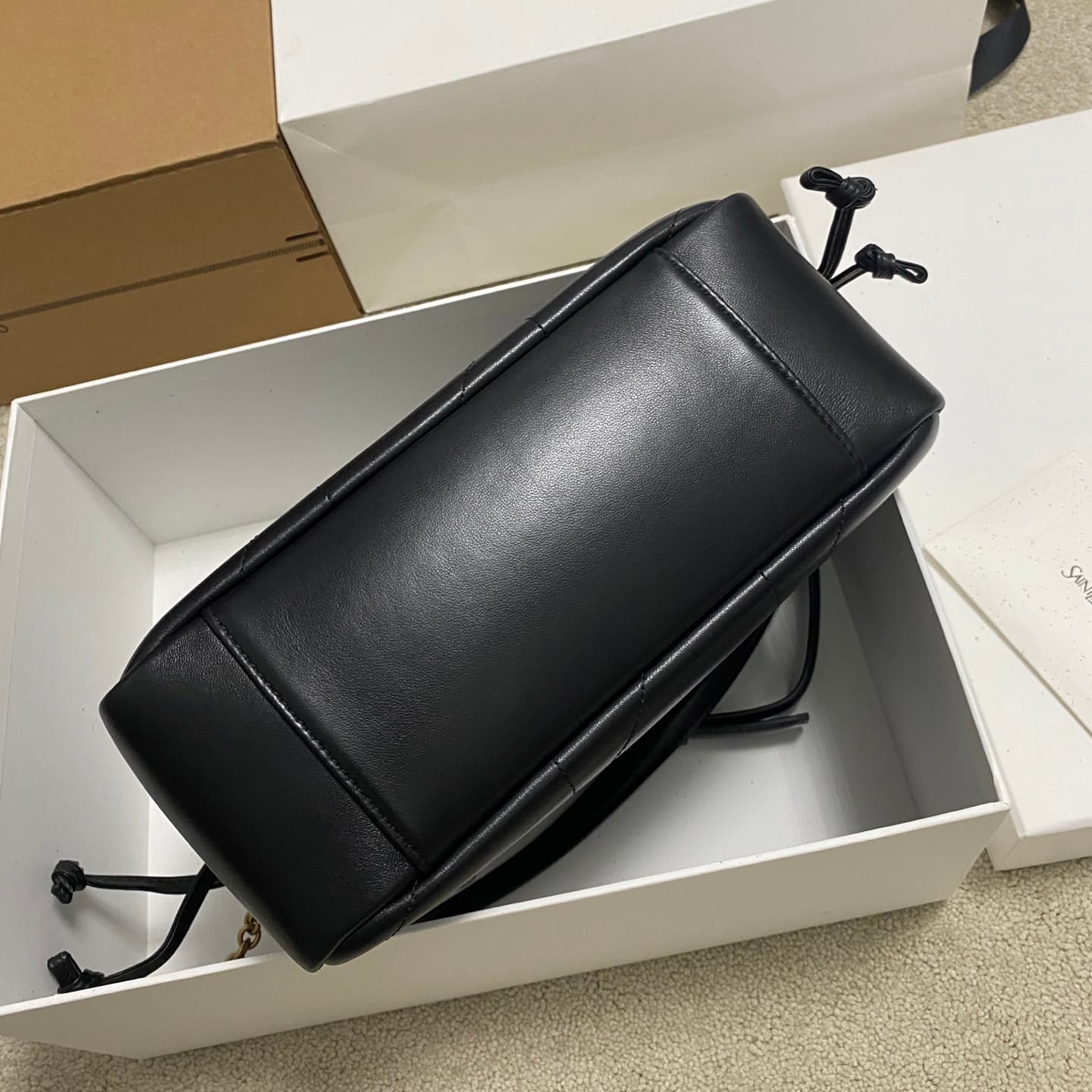 Saint Laurent Black Small Tote Bag 862712