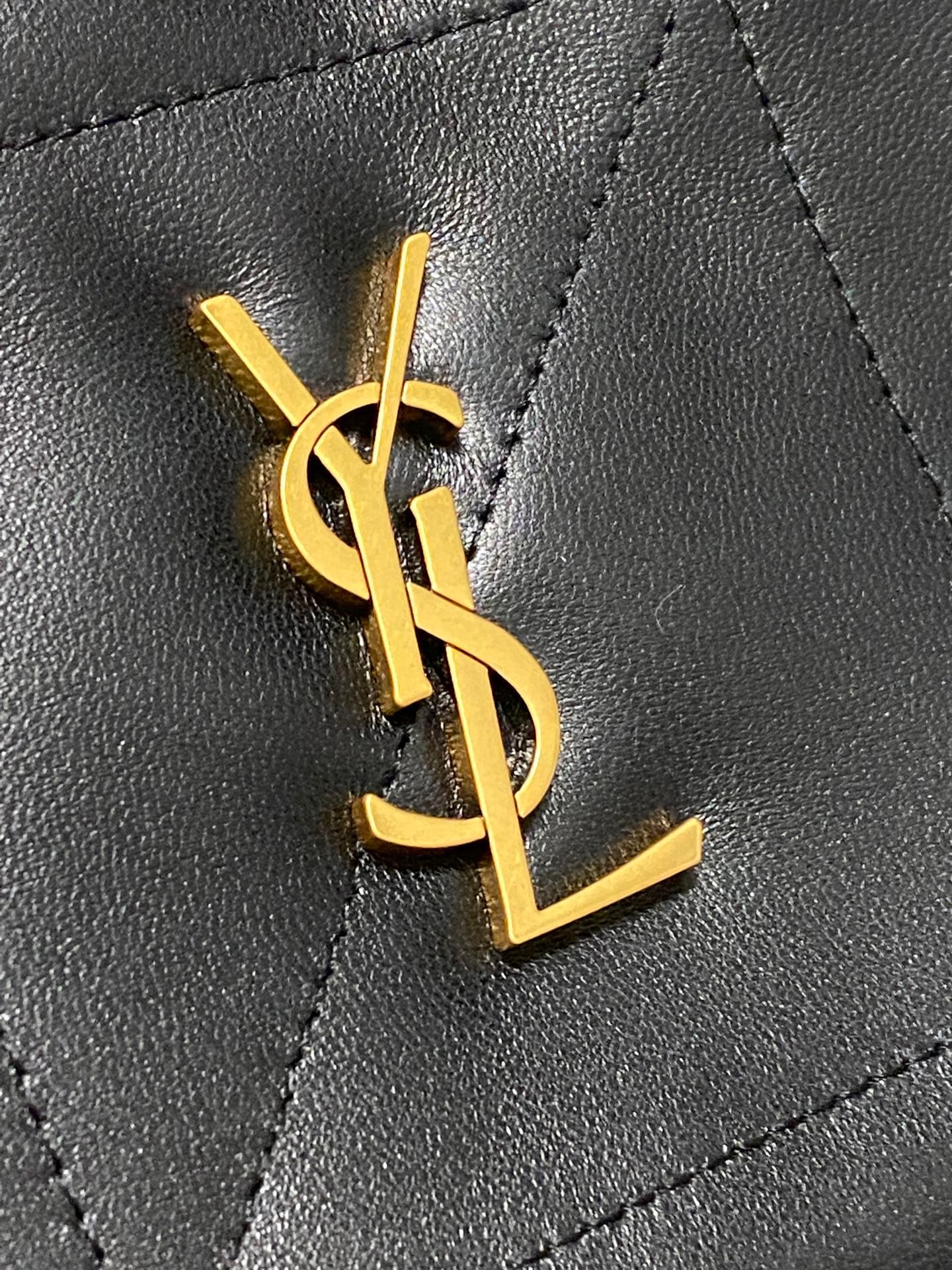 Saint Laurent Black Small Tote Bag 862712