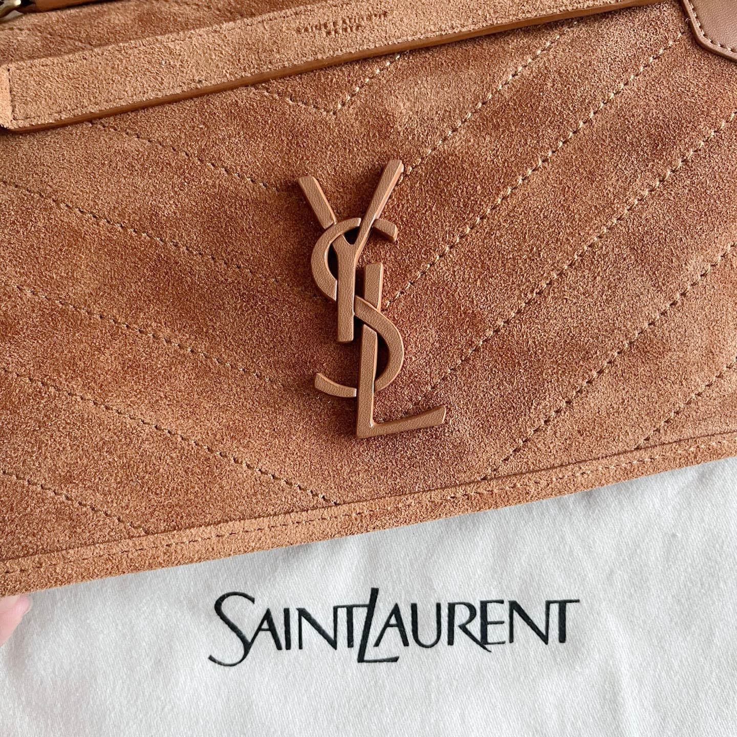 Saint Laurent Product 633158