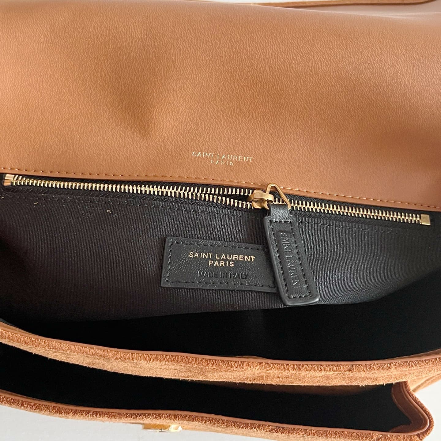 Saint Laurent Product 633158