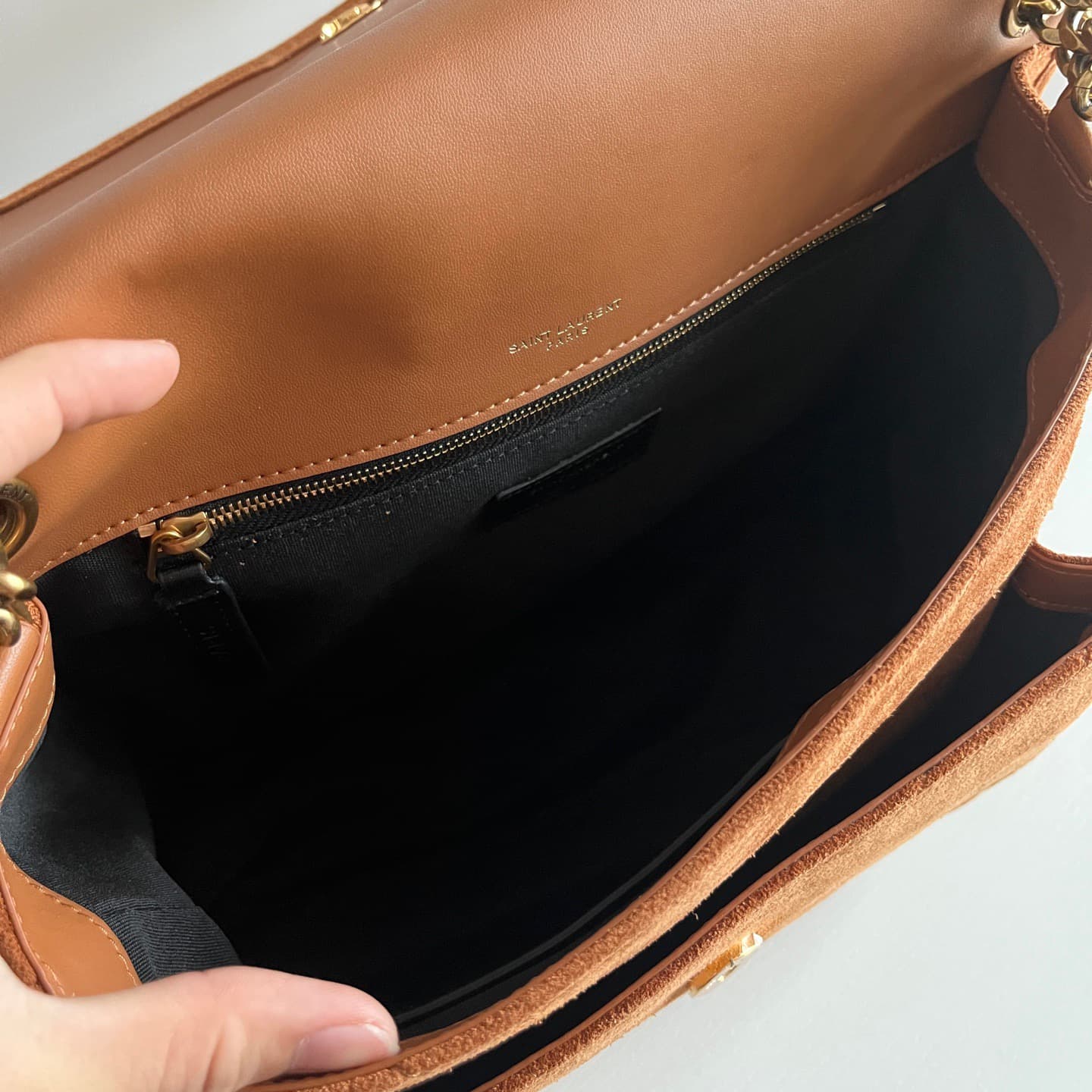 Saint Laurent Product 633158