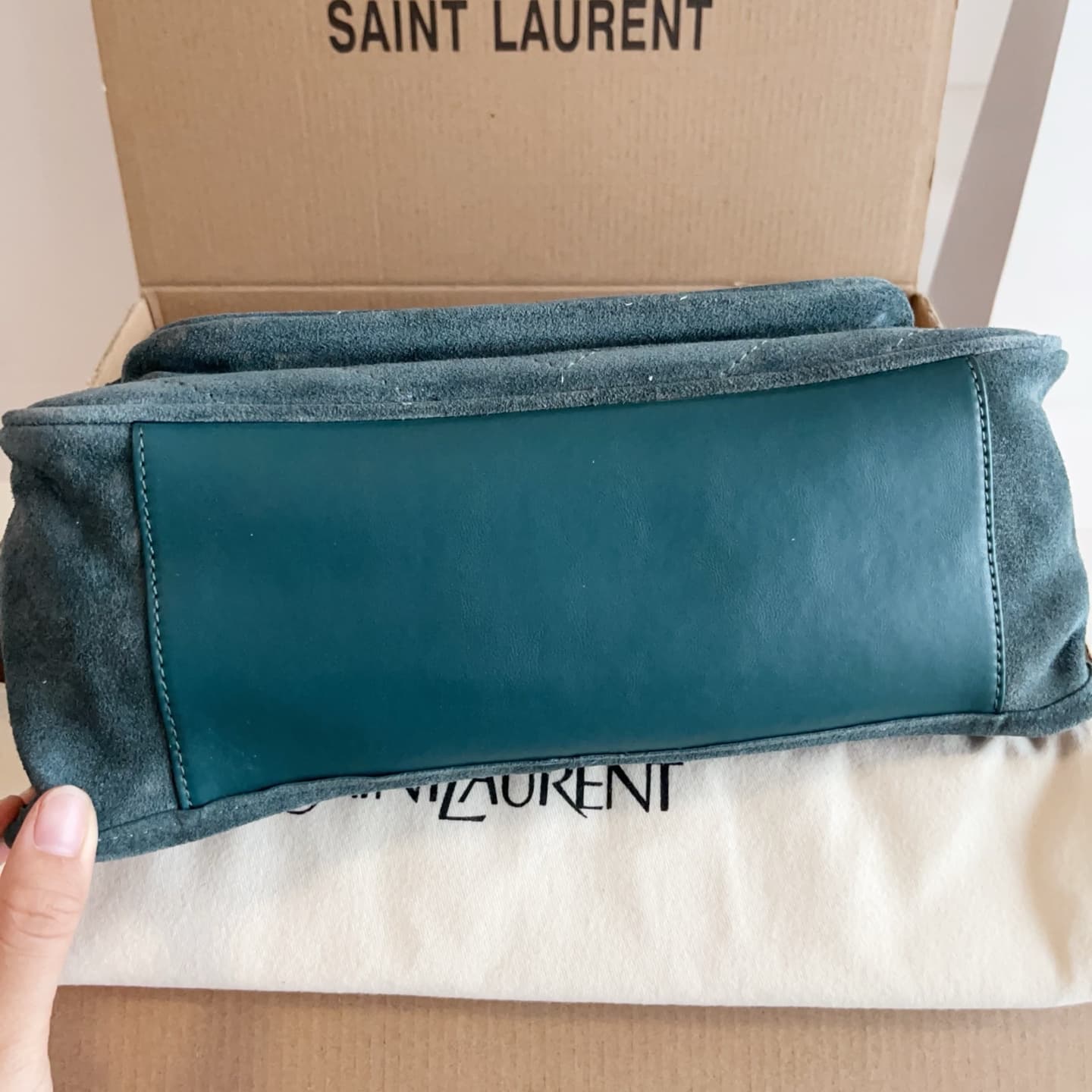 Saint Laurent Product 633158