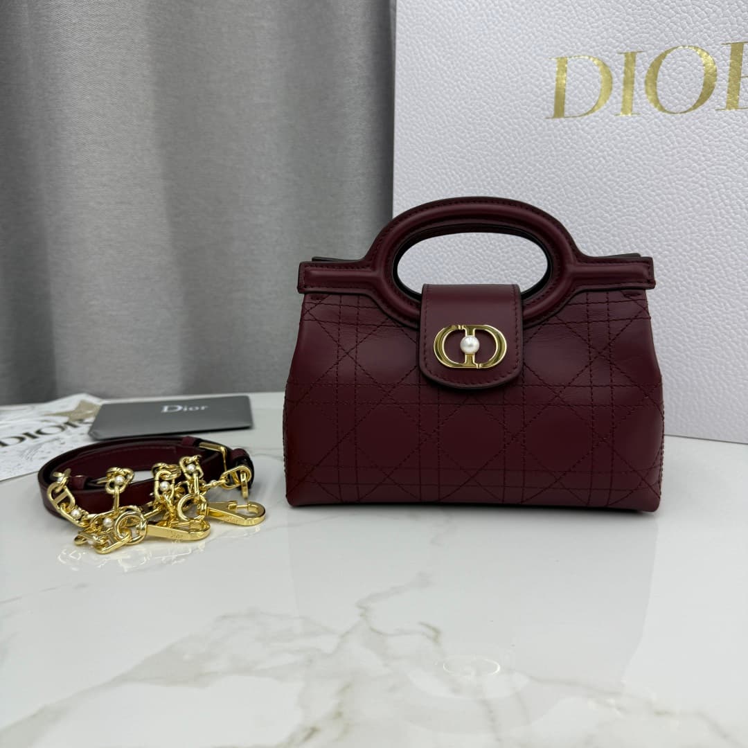 Dior White Mini Crossbody Bag S3123