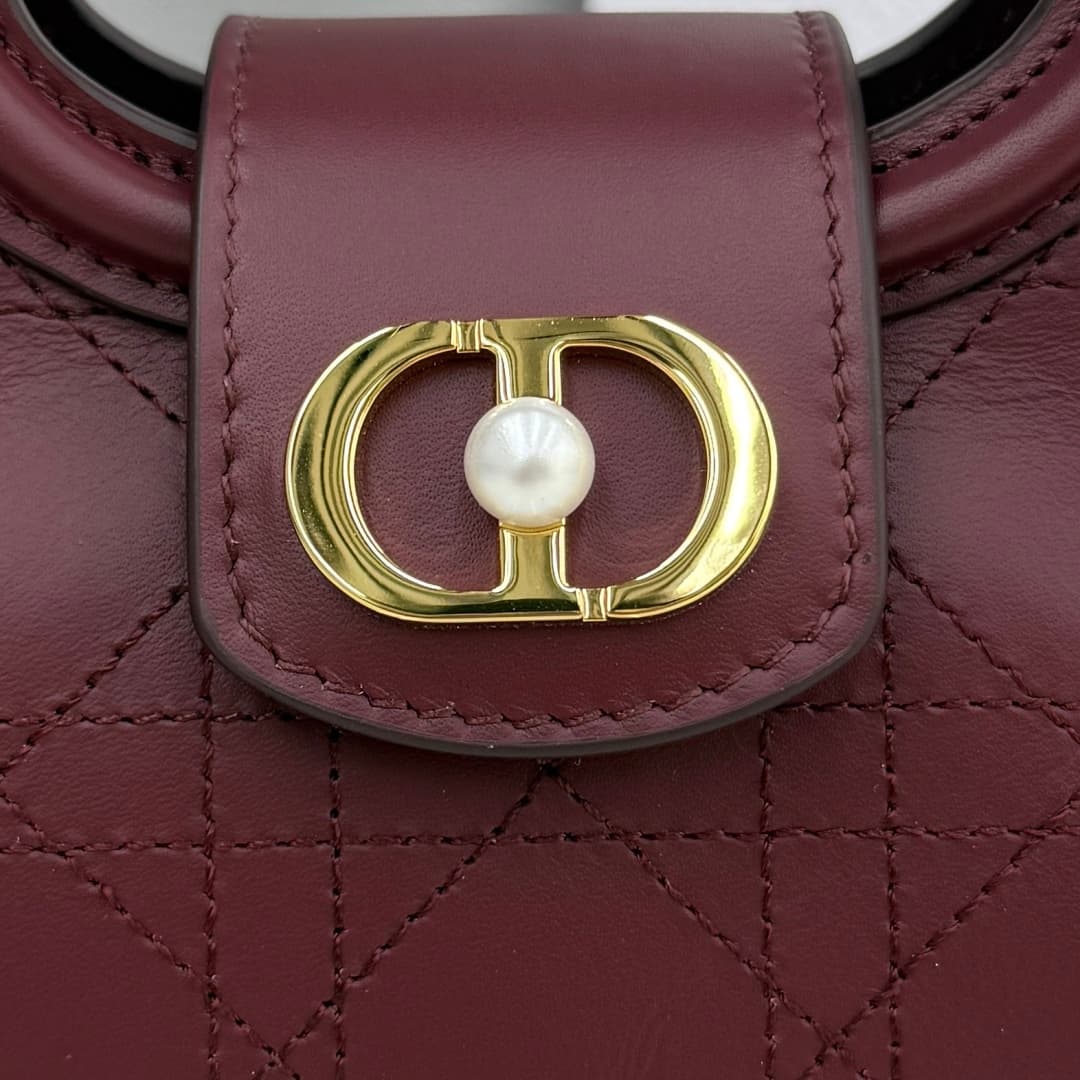 Dior White Mini Crossbody Bag S3123