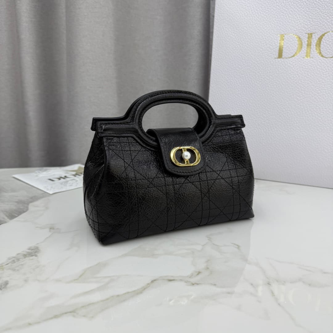 Dior White Mini Crossbody Bag S3123