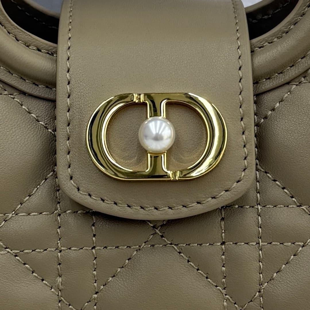 Dior White Mini Crossbody Bag S3123