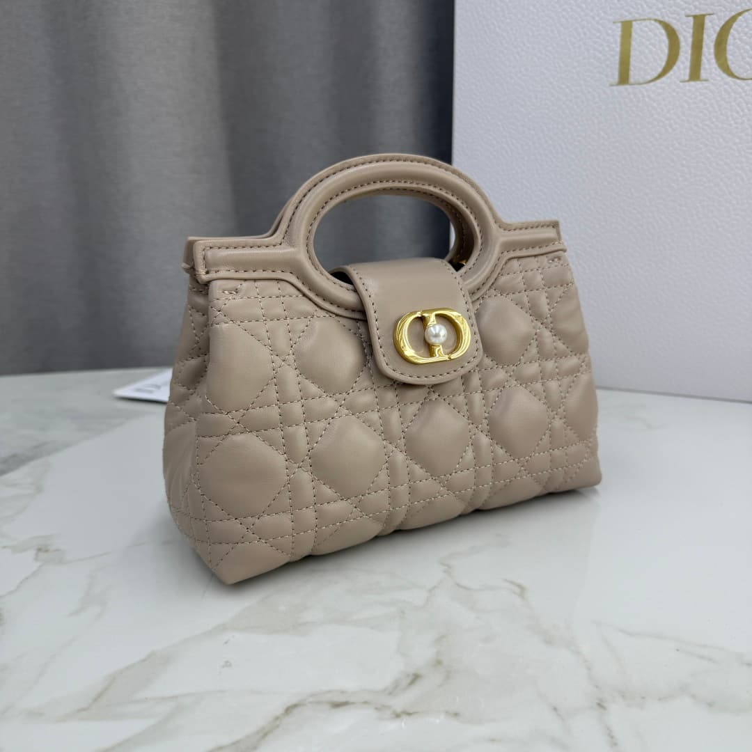 Dior White Mini Crossbody Bag S3123