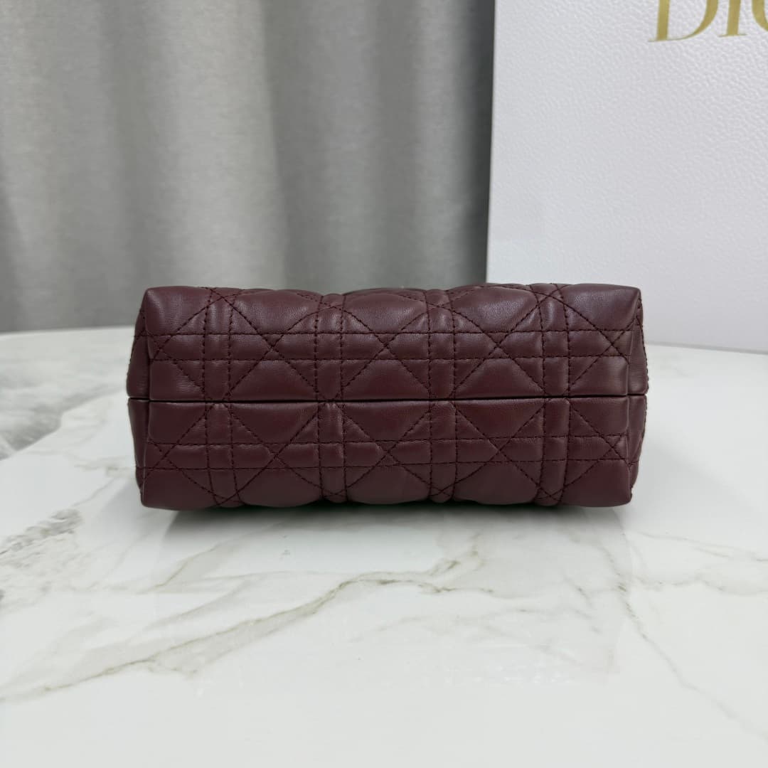 Dior White Mini Crossbody Bag S3123