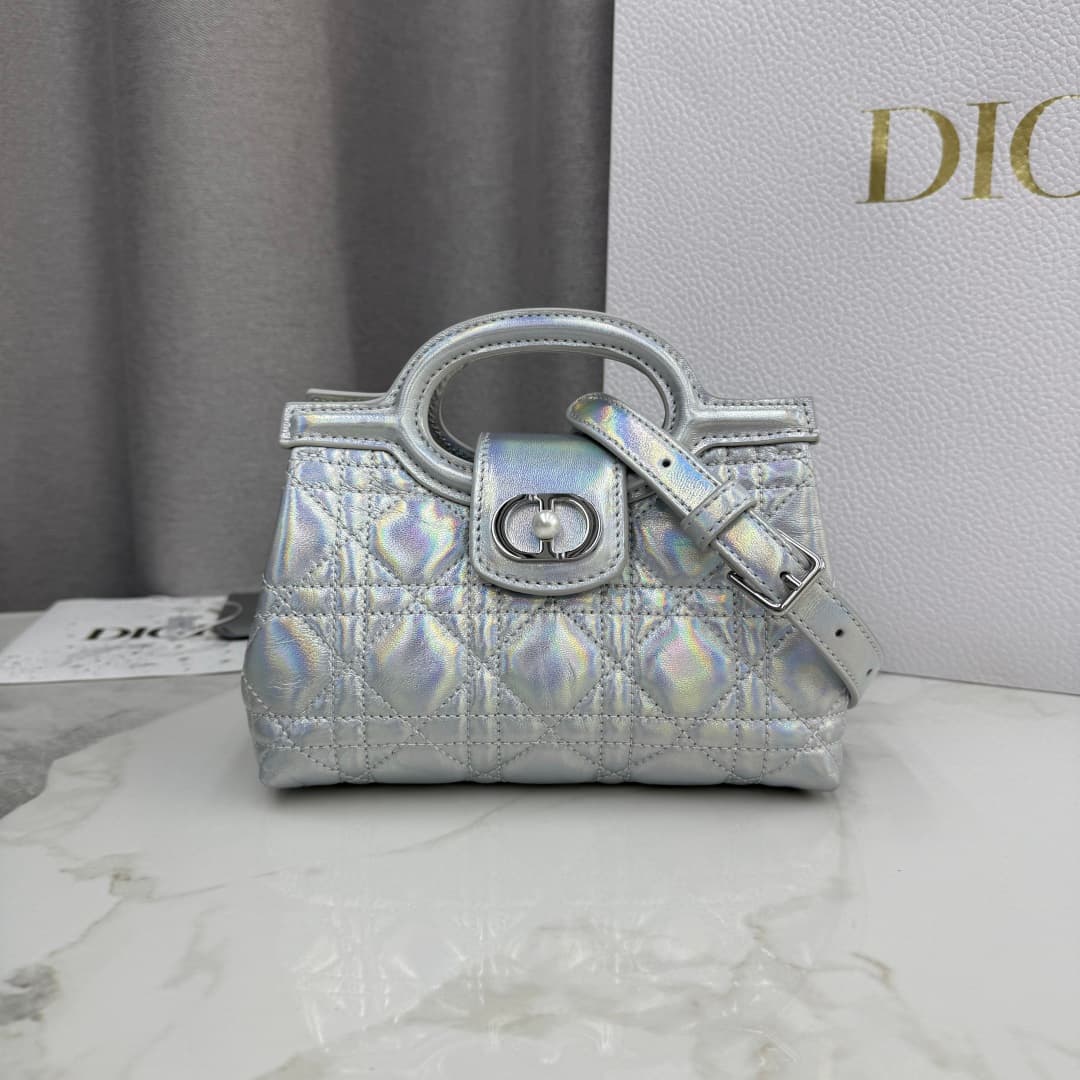 Dior White Bag S3123
