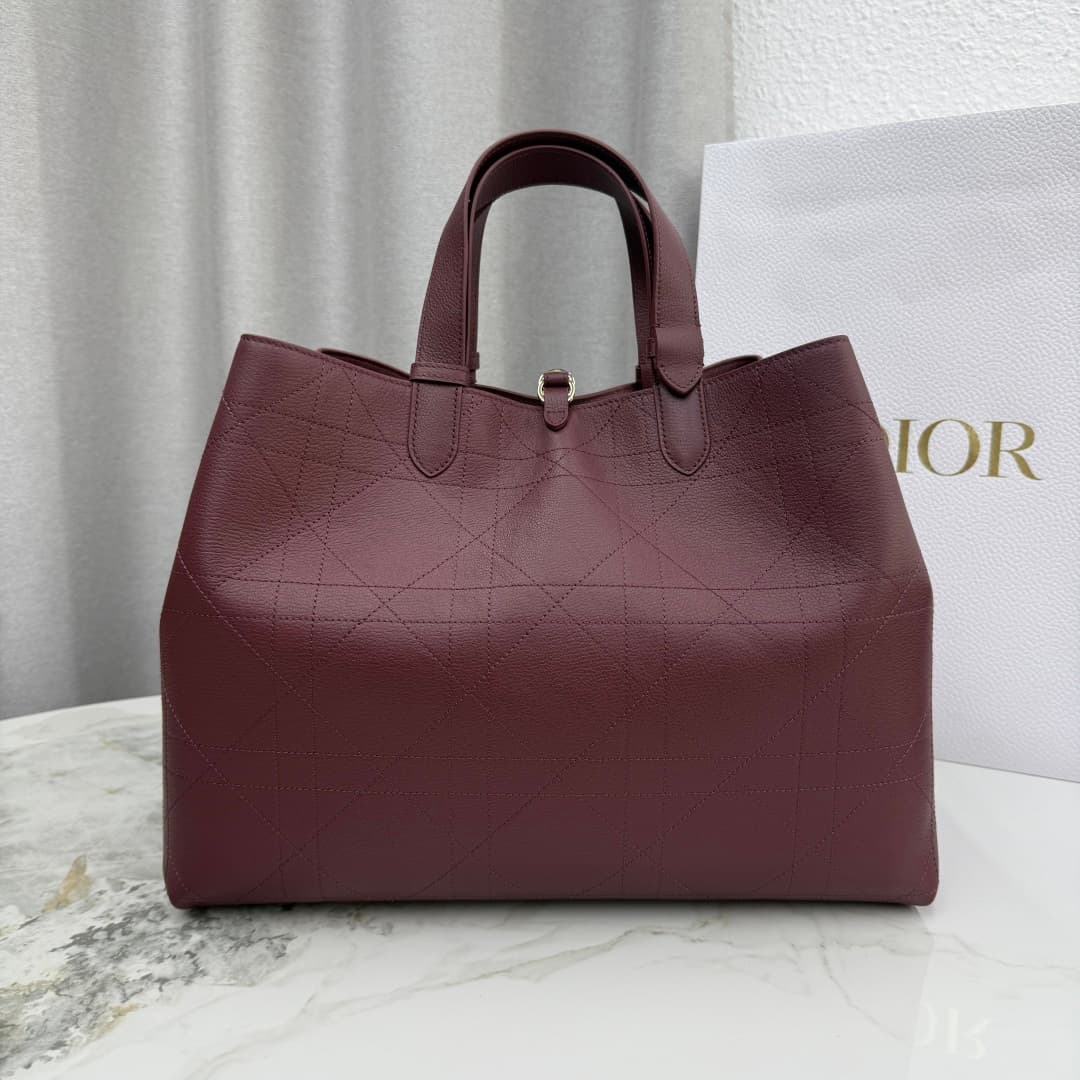 Dior Red Large Wallet M2820