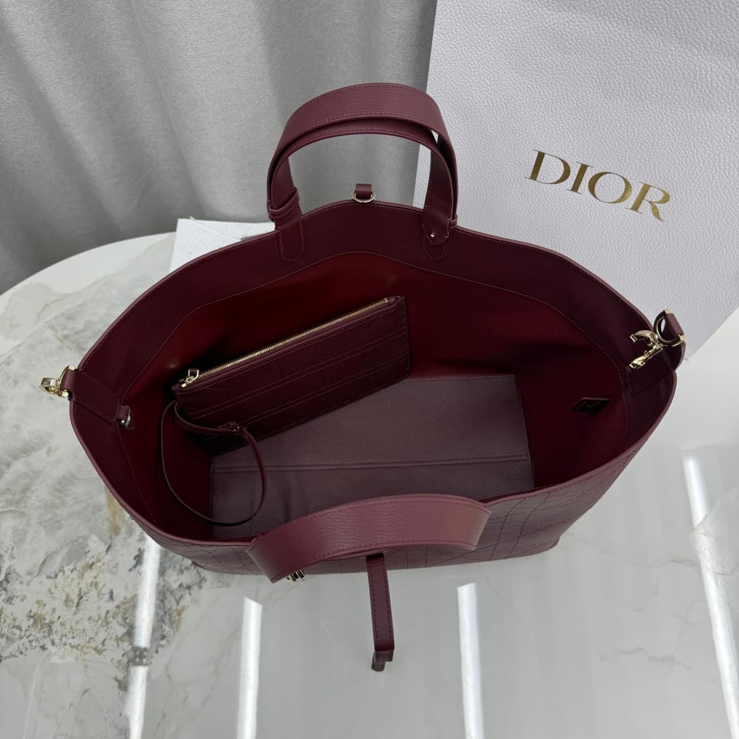 Dior Red Large Wallet M2820